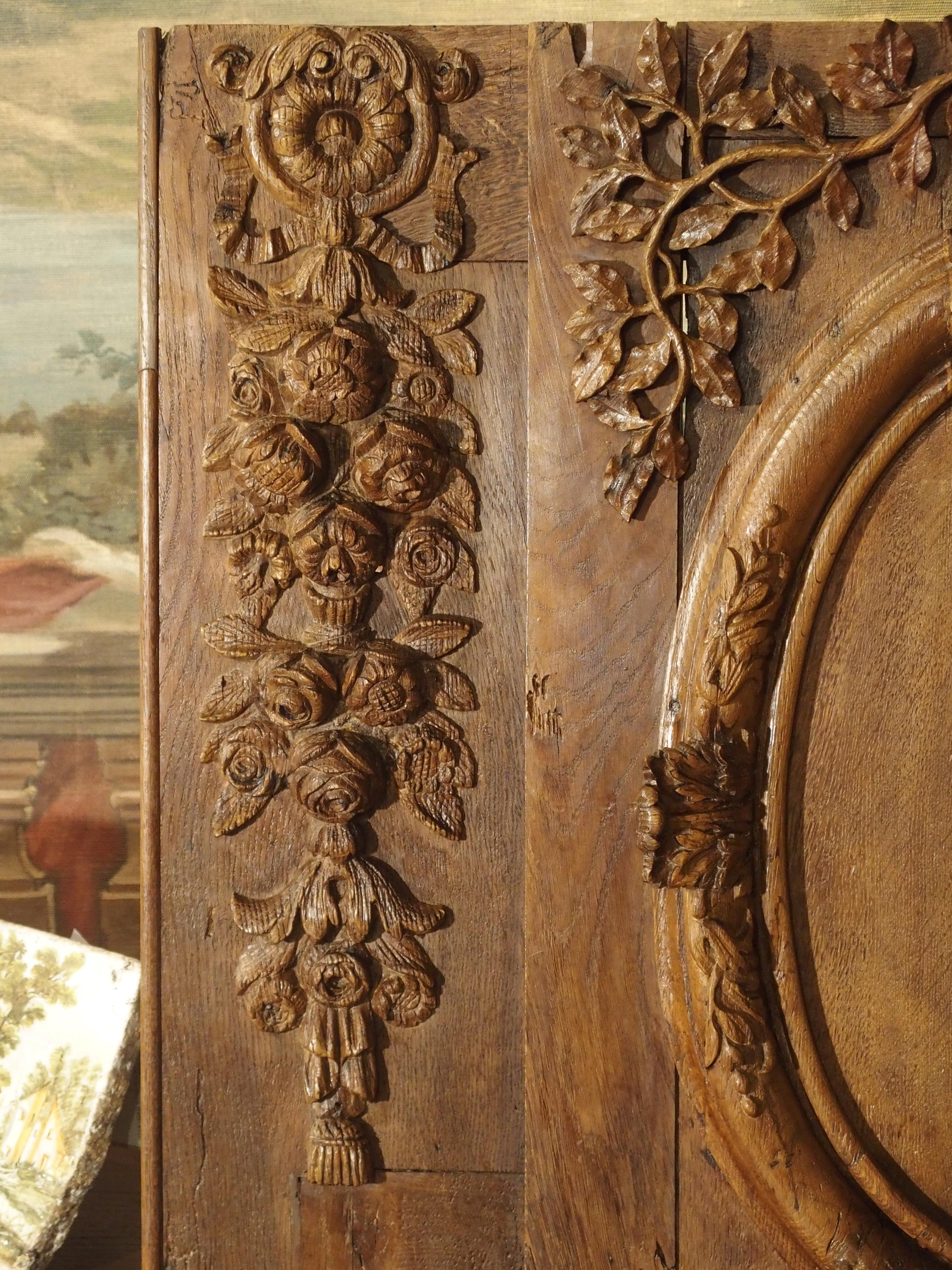 Exceptional 18th Century Oak Boiserie Panel from Chateau Saint-Maclou, Normandy For Sale 3