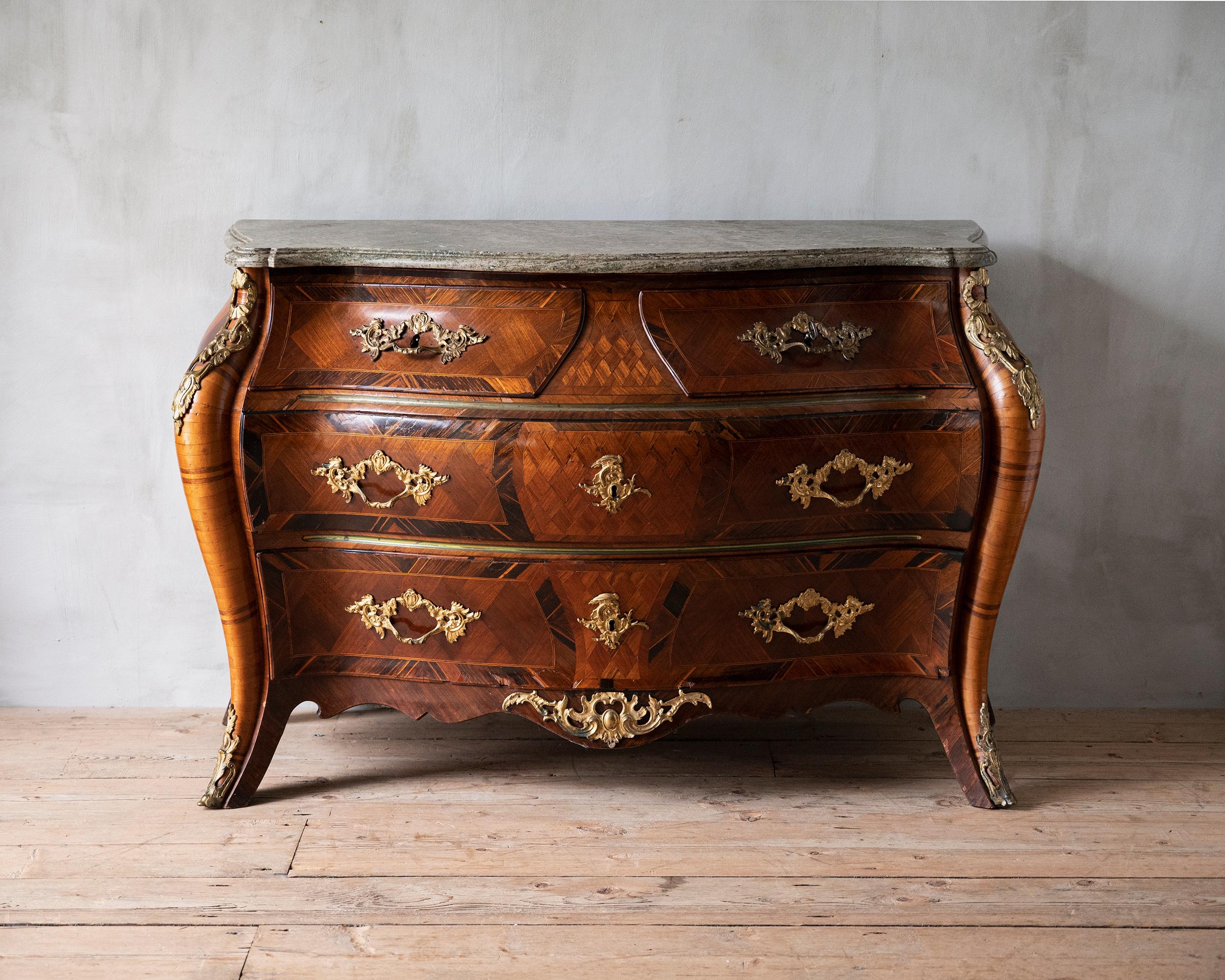 Exceptional 18th Century Swedish Rococo Commode For Sale 9