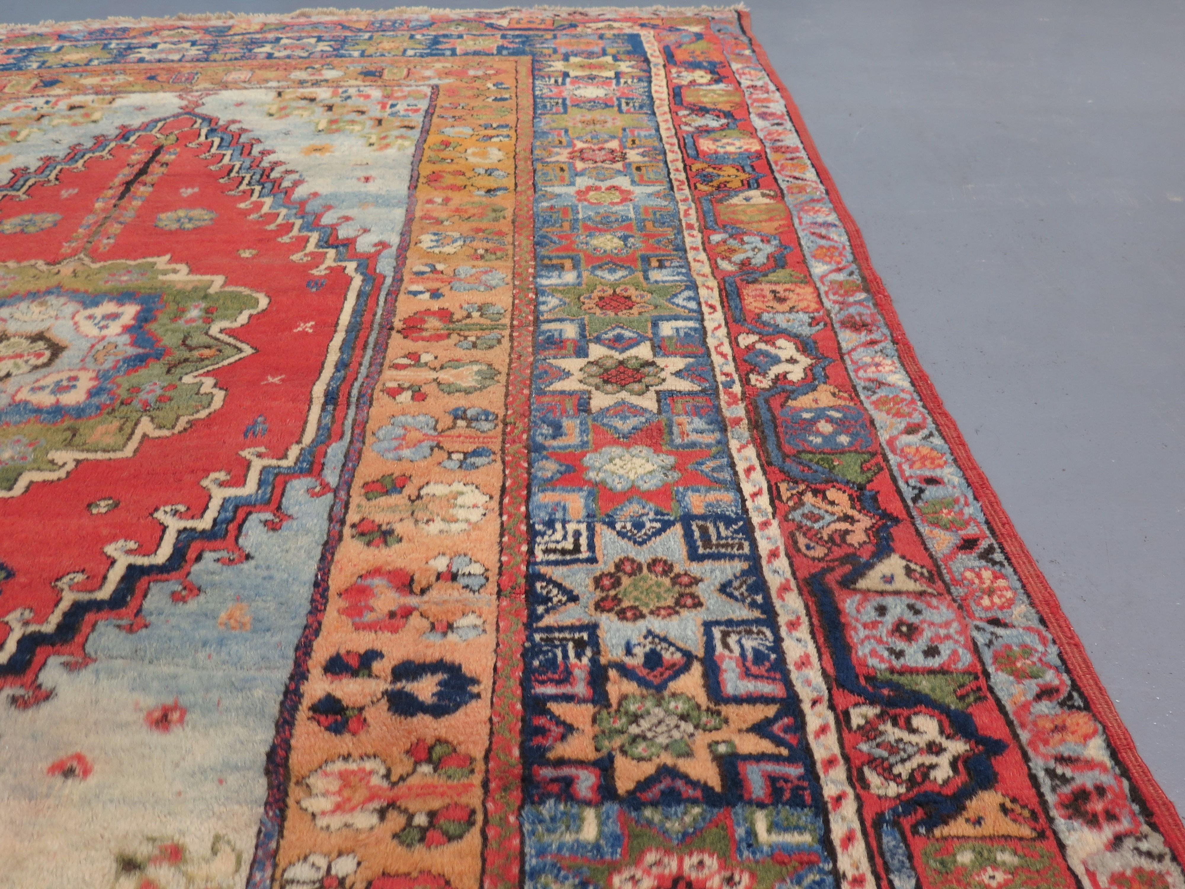 Außergewöhnlicher anatolischer Teppich aus den 1920er Jahren (Türkisch) im Angebot