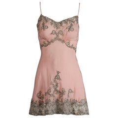 Außergewöhnliche 1930er Jahre Vintage bestickte rosa Seidenunterwäsche (Unterkleid/ Negligee)