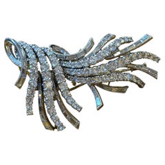 Exceptional 1960s Diamond Spray Brooch in White Gold