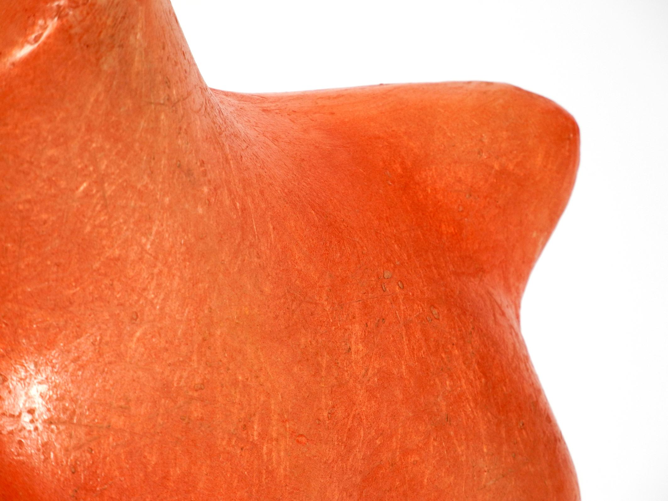 Exceptional 1960s Woman Torso Table Lamp Made of Fiberglass in Red In Good Condition For Sale In München, DE