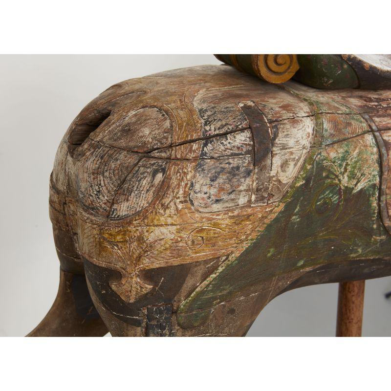 Exceptionnel cheval de carrousel A.I.C. avec peinture d'origine en vente 6