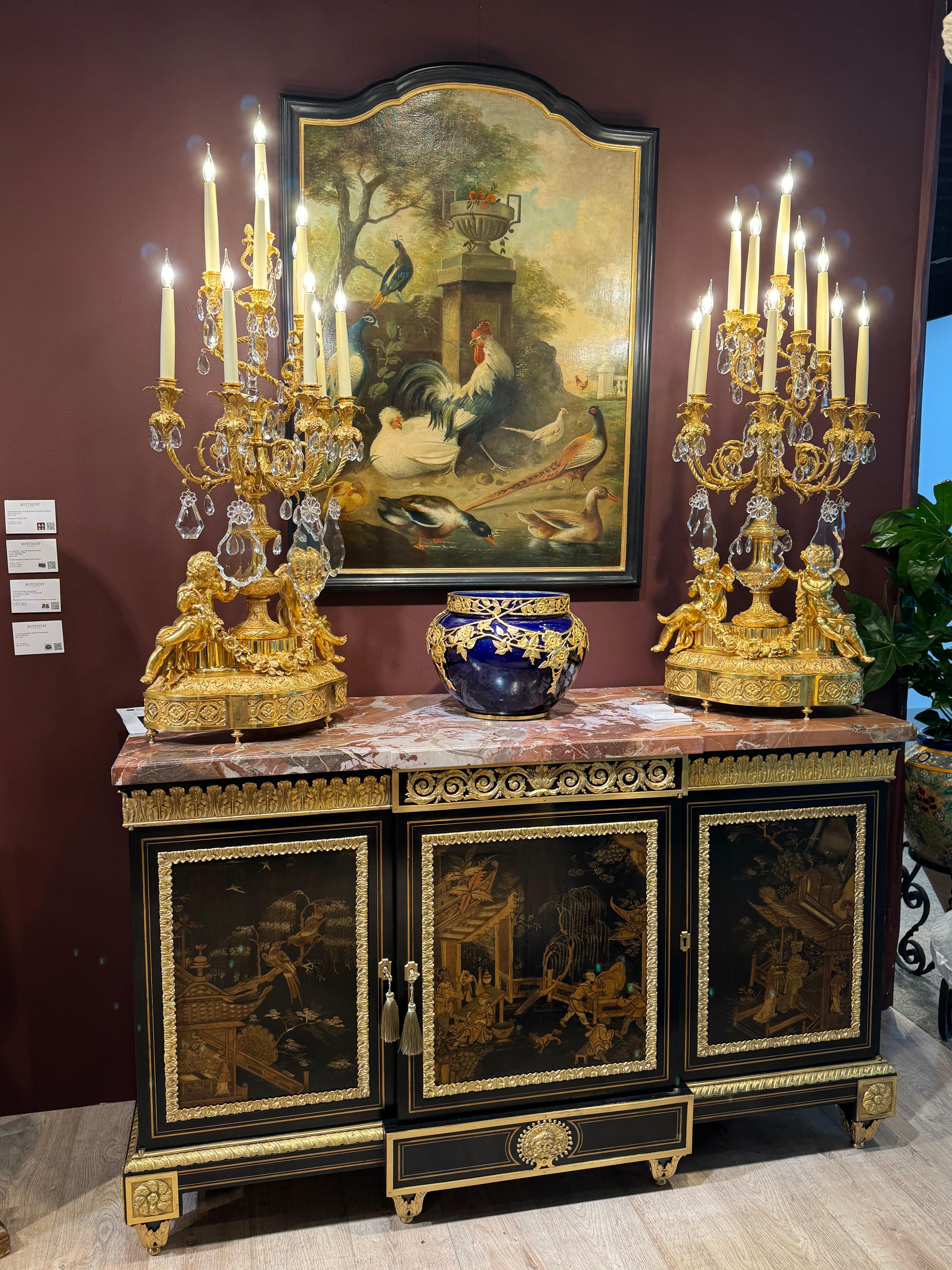 Exceptional 19th Century English Ormolu-Mounted Cabinet with Lacquer Panels in vendita 8