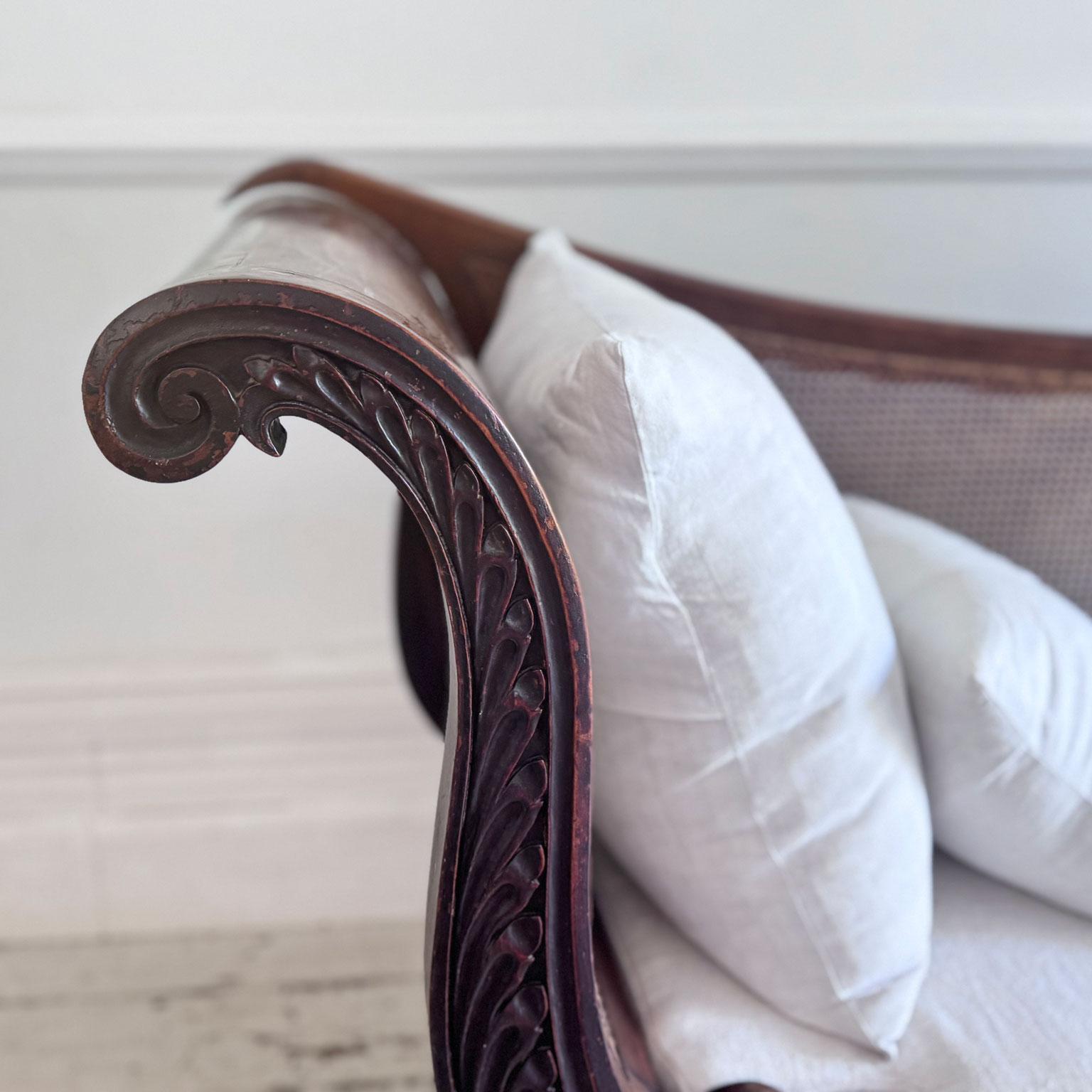 Exceptional 19th Century English Waring & Gillows Cane-Seated Daybed For Sale 6