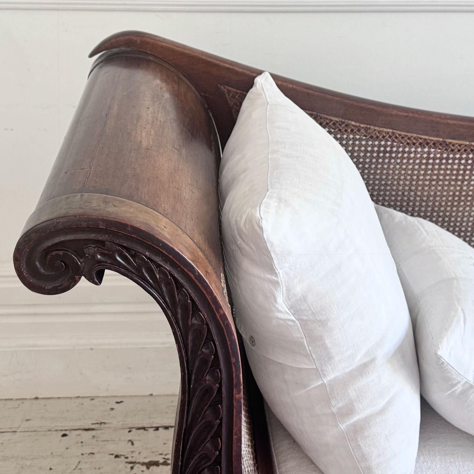 Exceptional 19th Century English Waring & Gillows Cane-Seated Daybed For Sale 2
