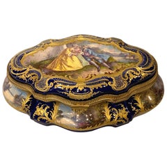 Exceptional 19th Century French Sevres Style Porcelain Dresser Casket / Box