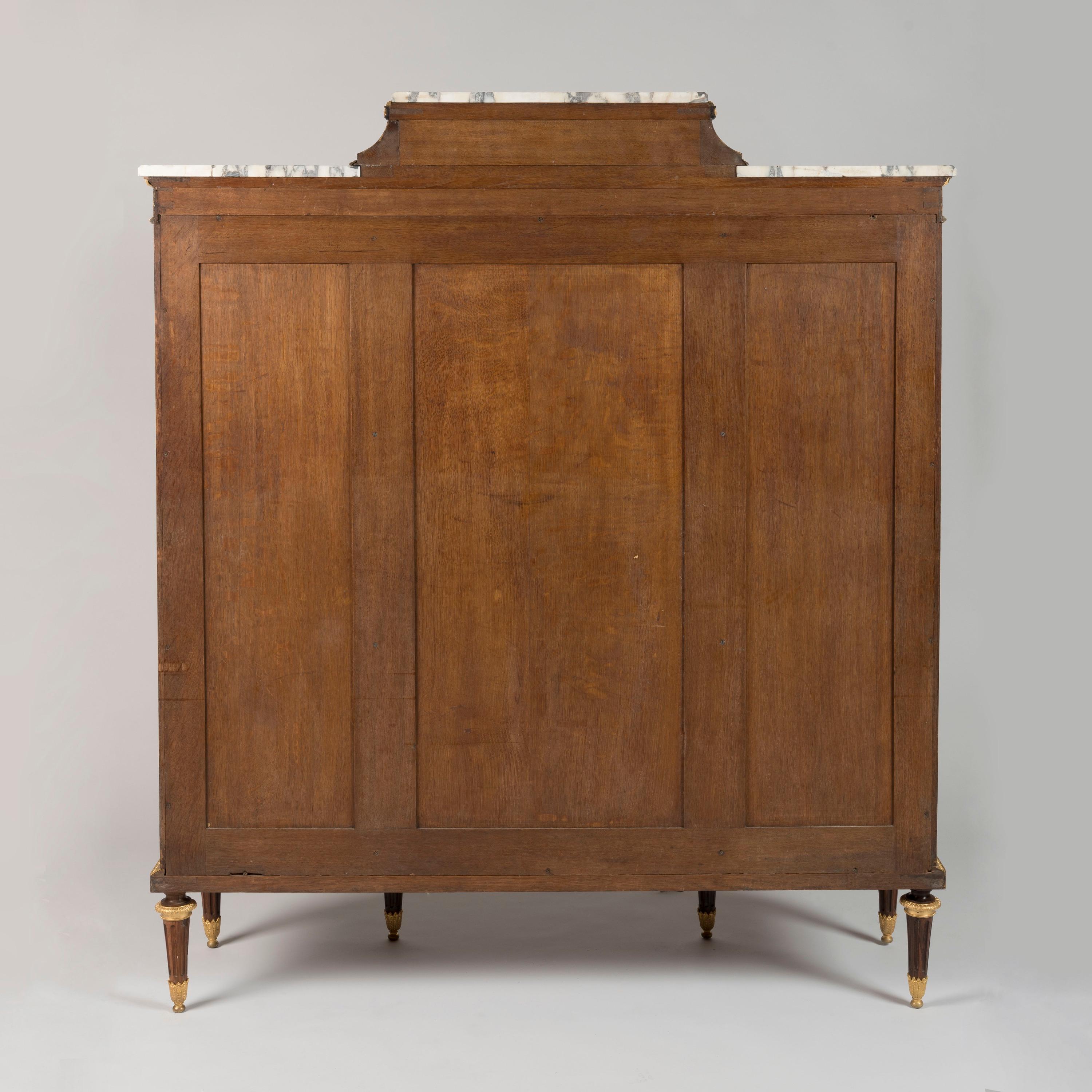 Exceptional 19th Century French Vitrine by François Linke in the Louis XVI Style For Sale 5