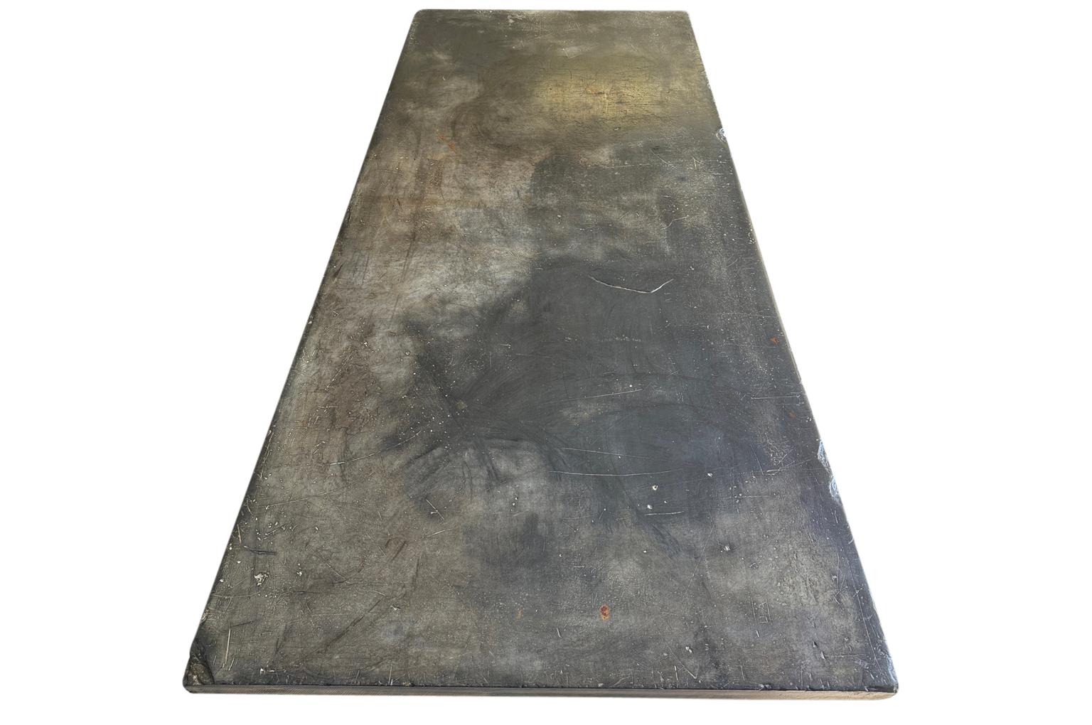 Exceptionnelle table à manger de jardin du 19ème siècle en vente 2
