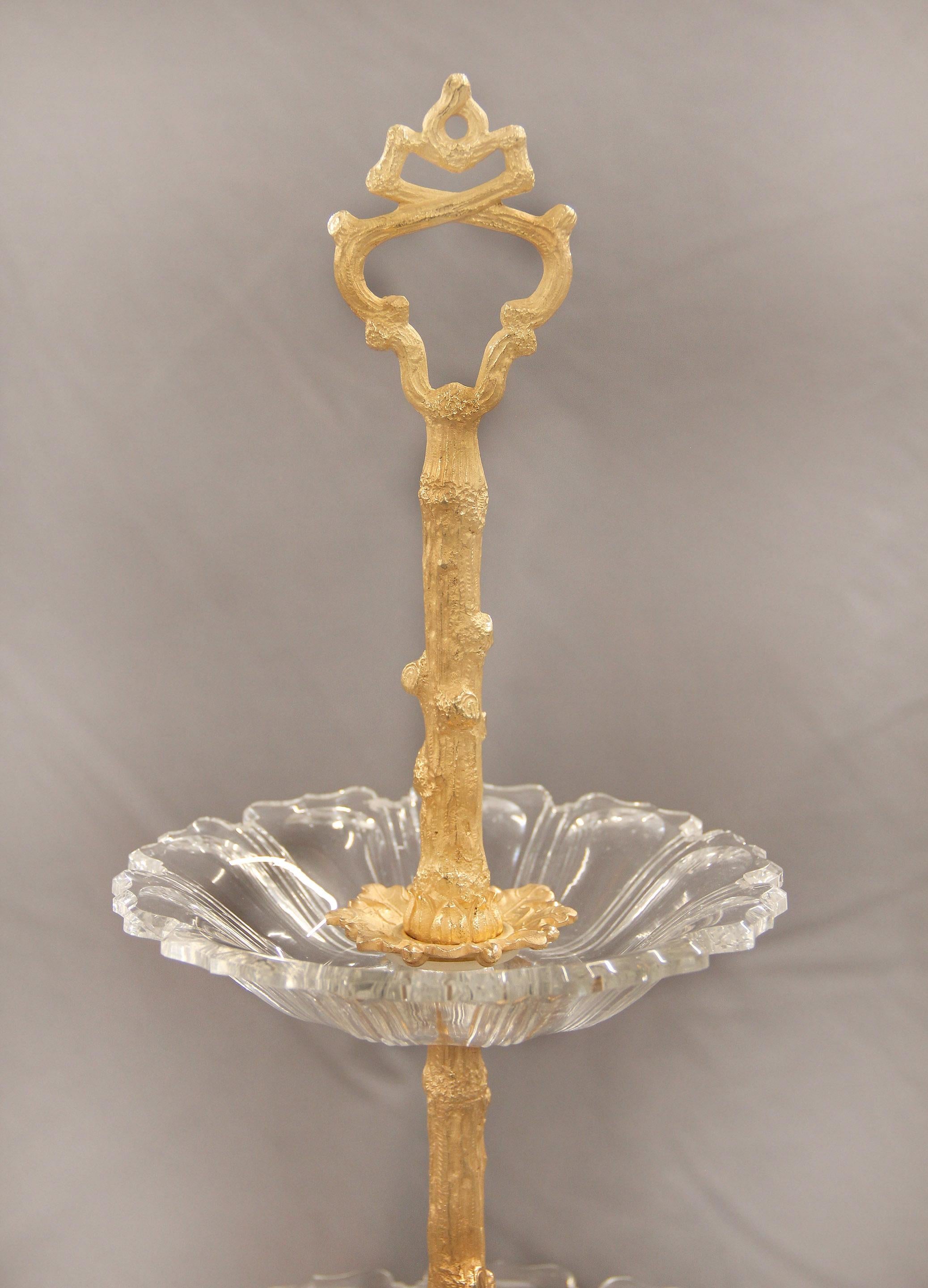 Exceptionnelle garniture de trois pièces Baccarat du 19ème siècle en bronze doré et cristal en vente 2