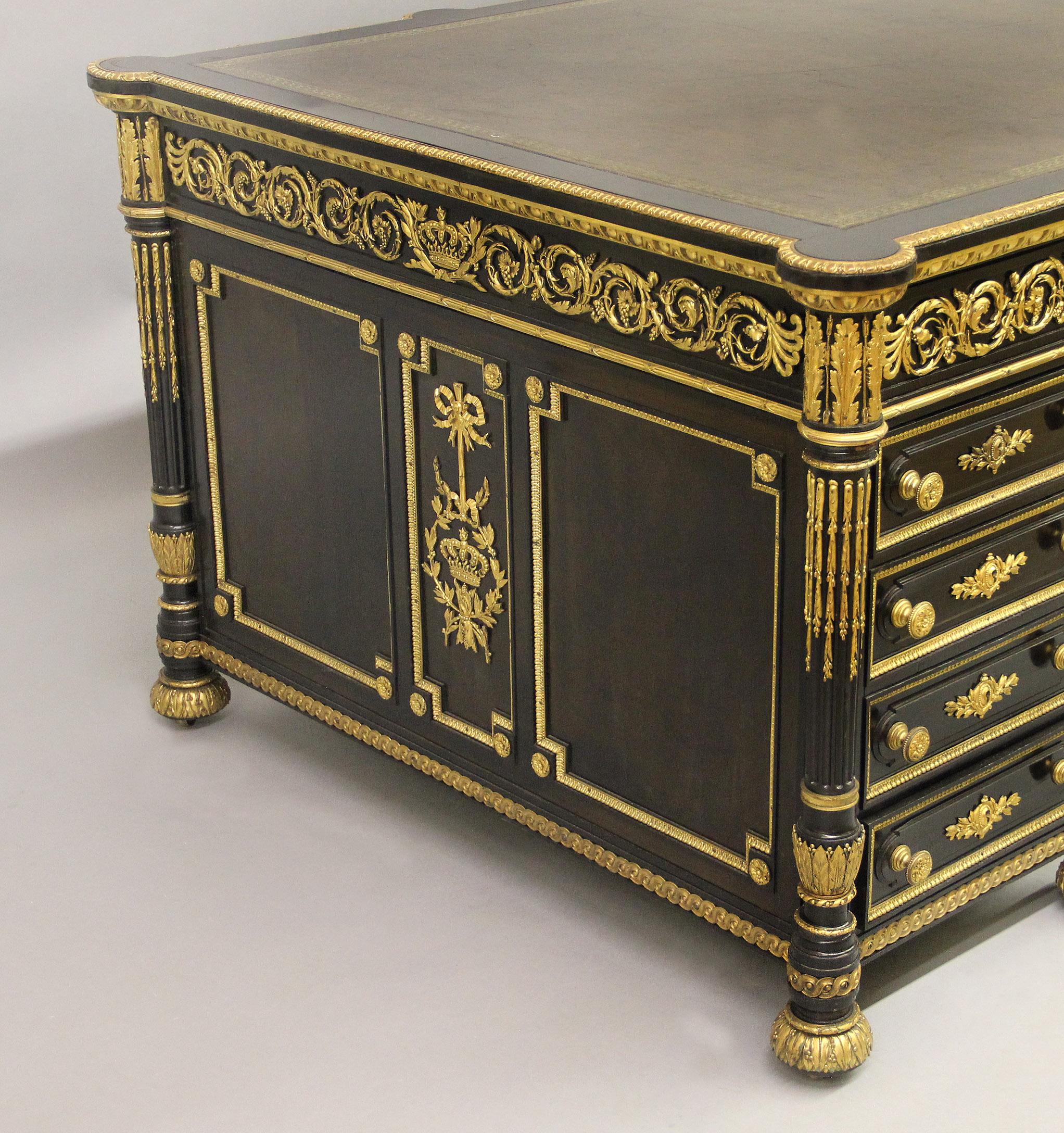 Exceptional 19th Century Gilt Bronze Mounted English Partners Desk In Good Condition For Sale In New York, NY