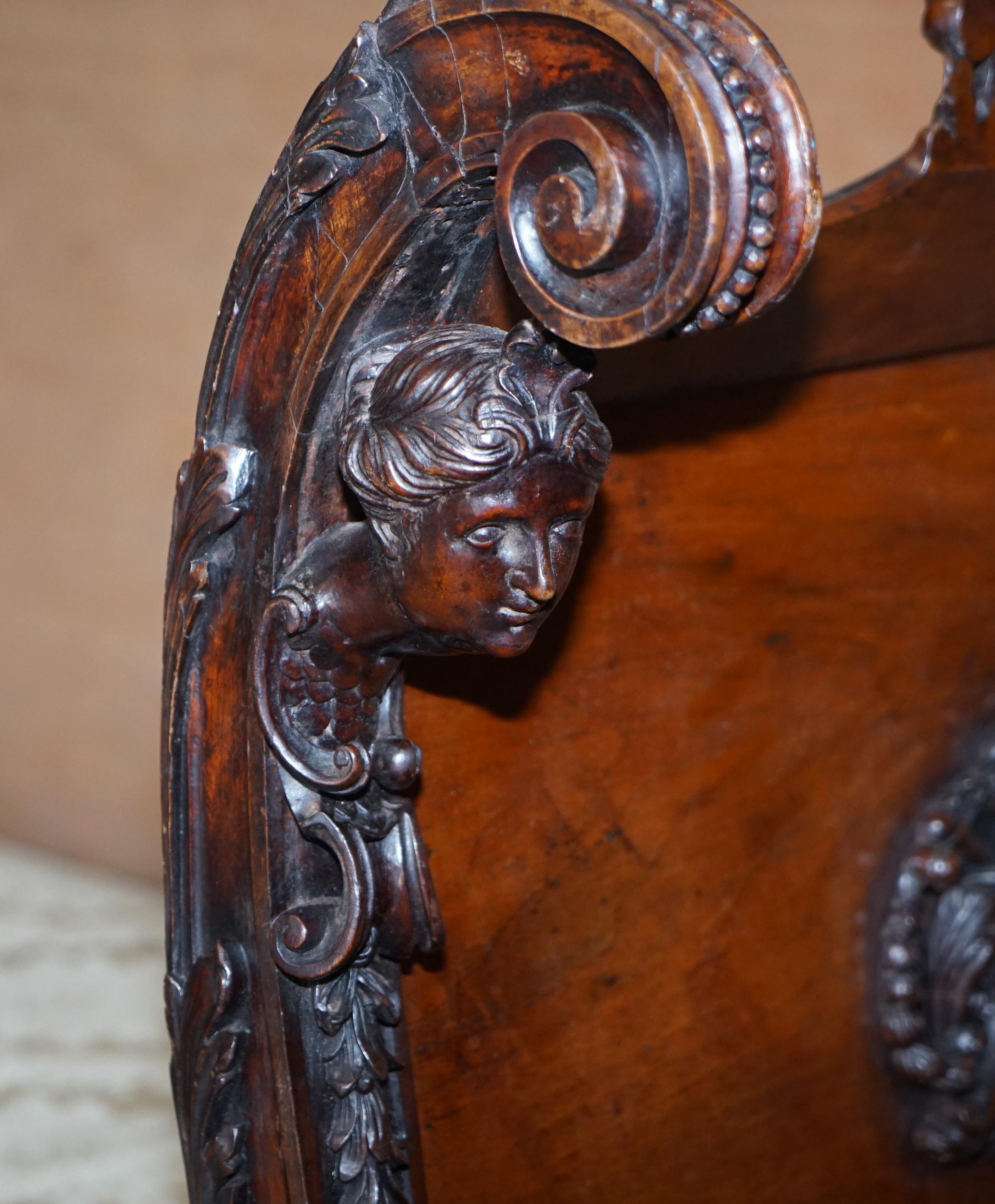 Exceptional 19th Century Hand Carved Italian Walnut Day Bed Cherub Putti's Angel For Sale 5