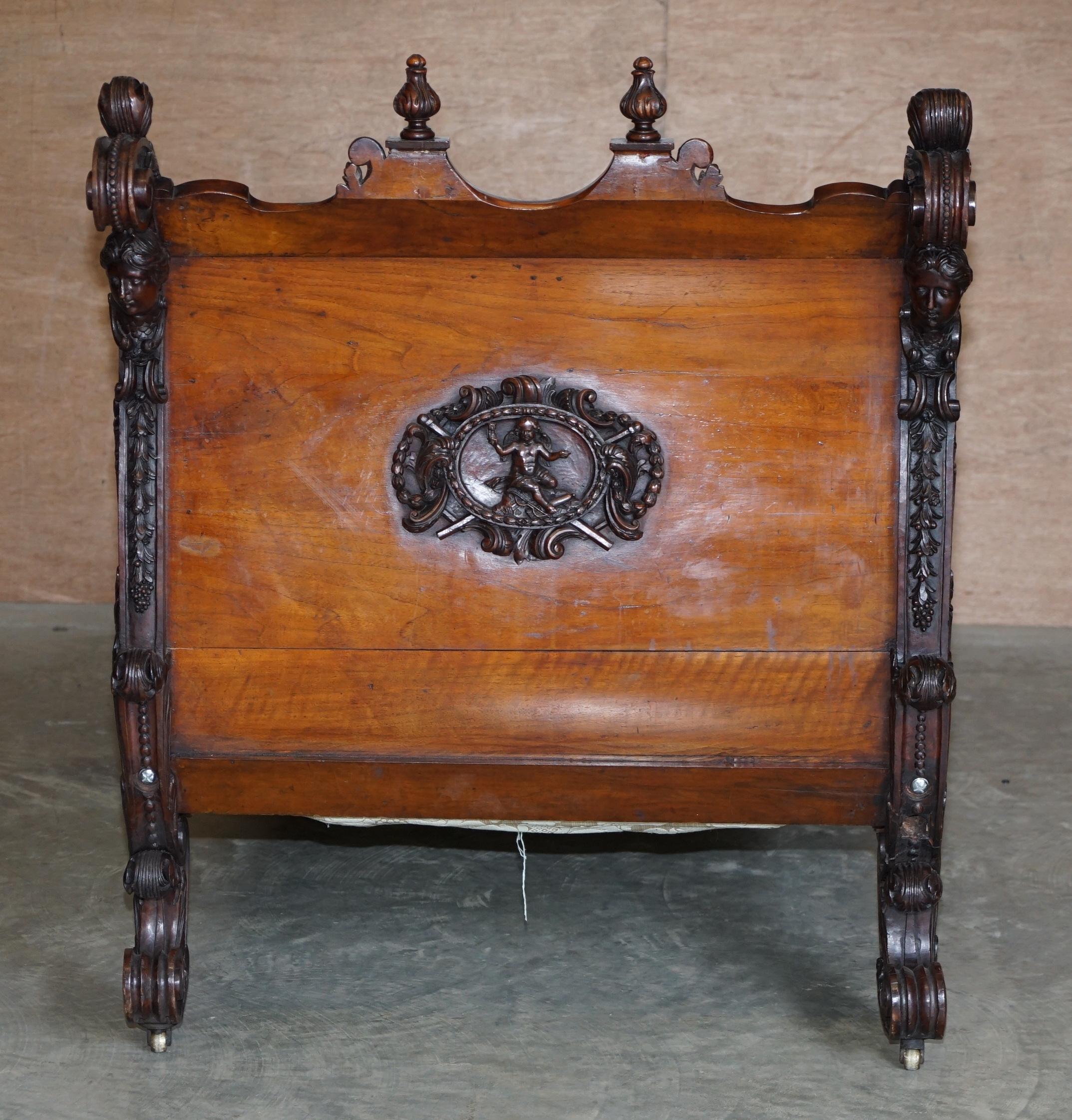 Exceptional 19th Century Hand Carved Italian Walnut Day Bed Cherub Putti's Angel For Sale 12