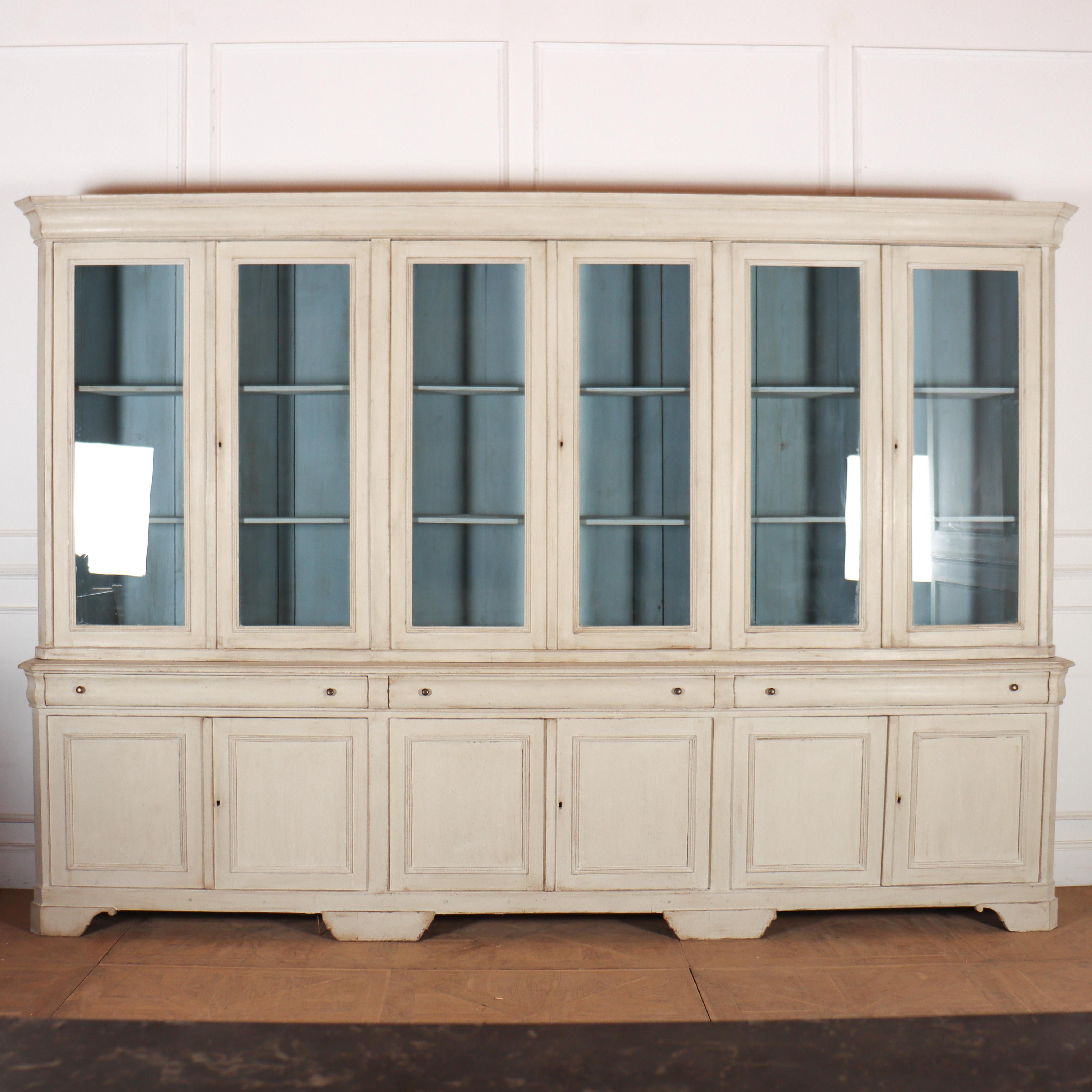 Impressive late 19th C Italian painted bookcase with lots of storage. 1890

Reference: 8409

Dimensions
140 inches (356 cms) Wide
20 inches (51 cms) Deep
95.5 inches (243 cms) High