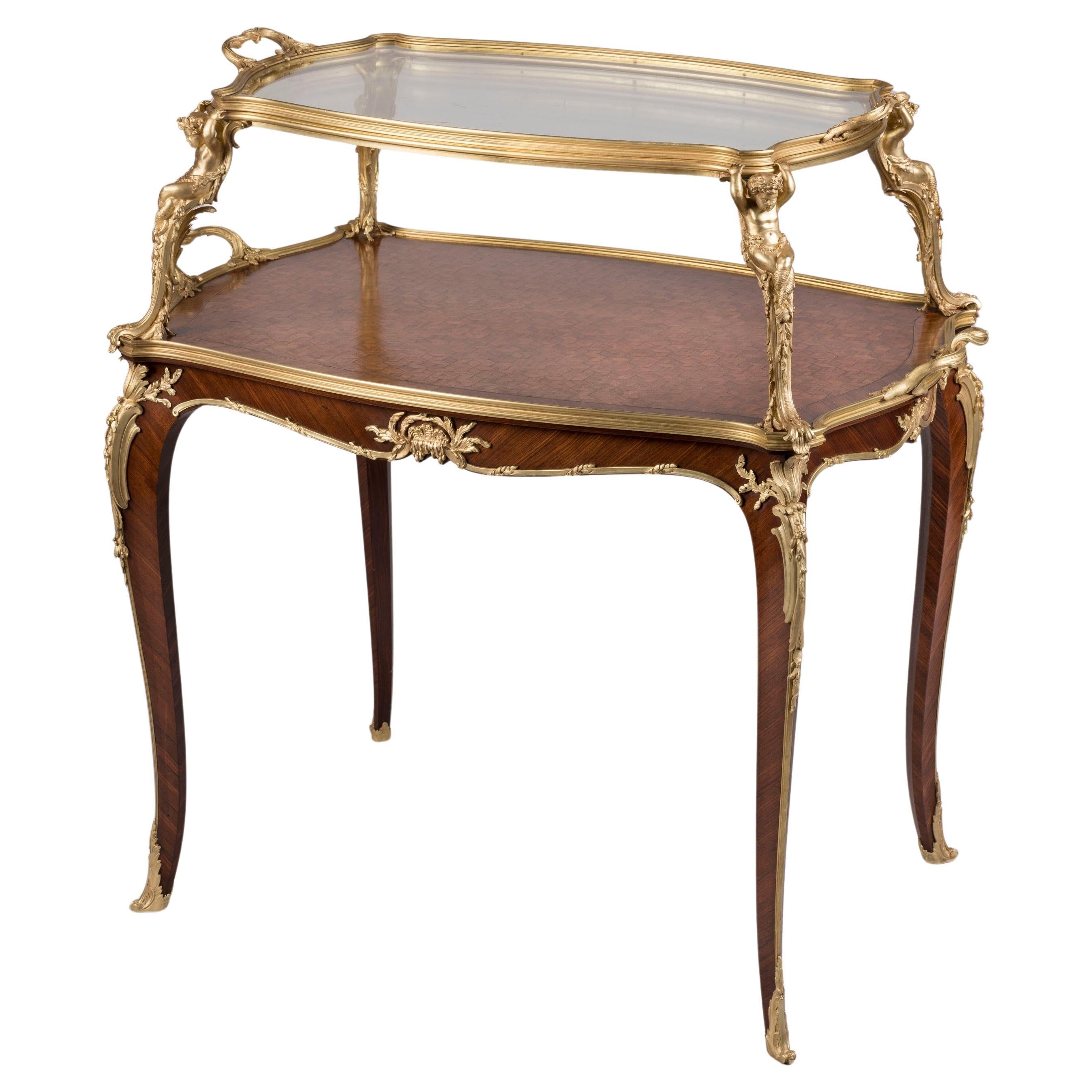 Exceptionnelle table à plateau en bois de roi et bronze doré du XIXe siècle par François Linke