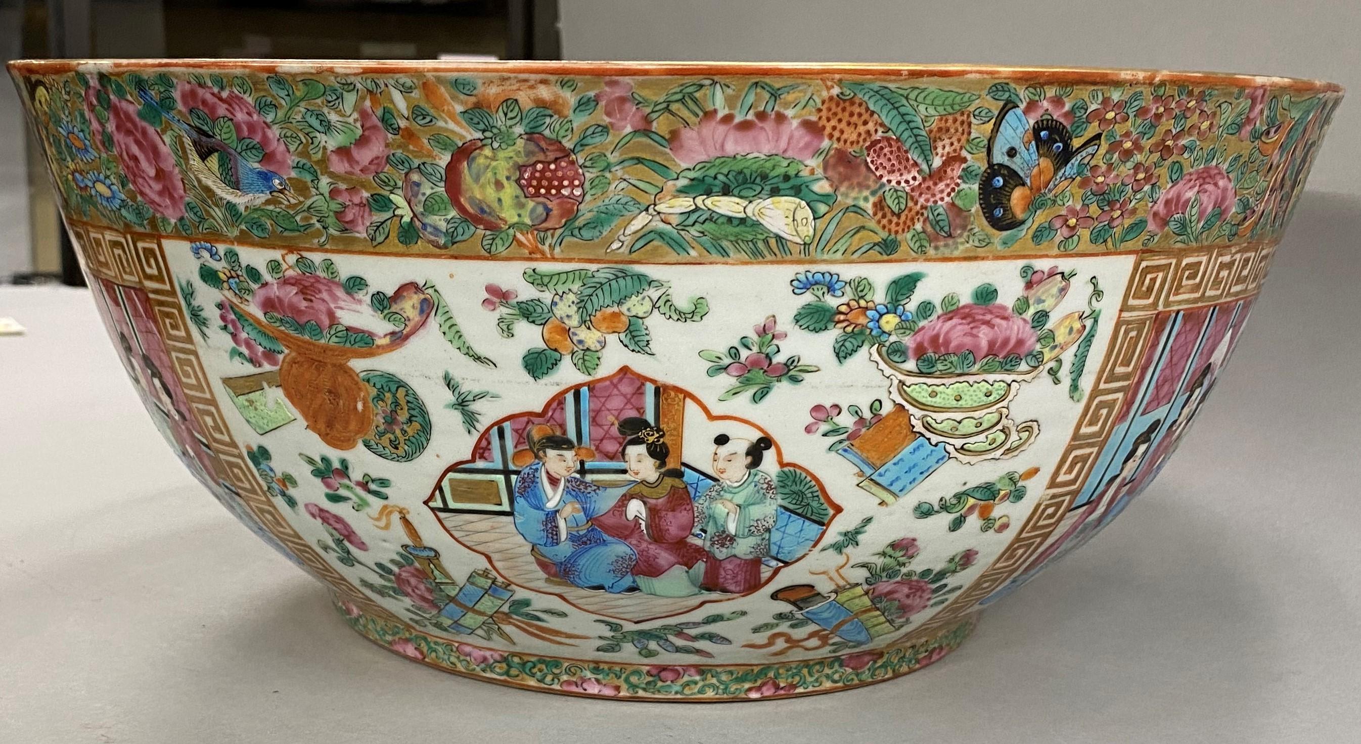 Exceptional 19th Century Large Chinese Export Rose Mandarin Punch Bowl 8