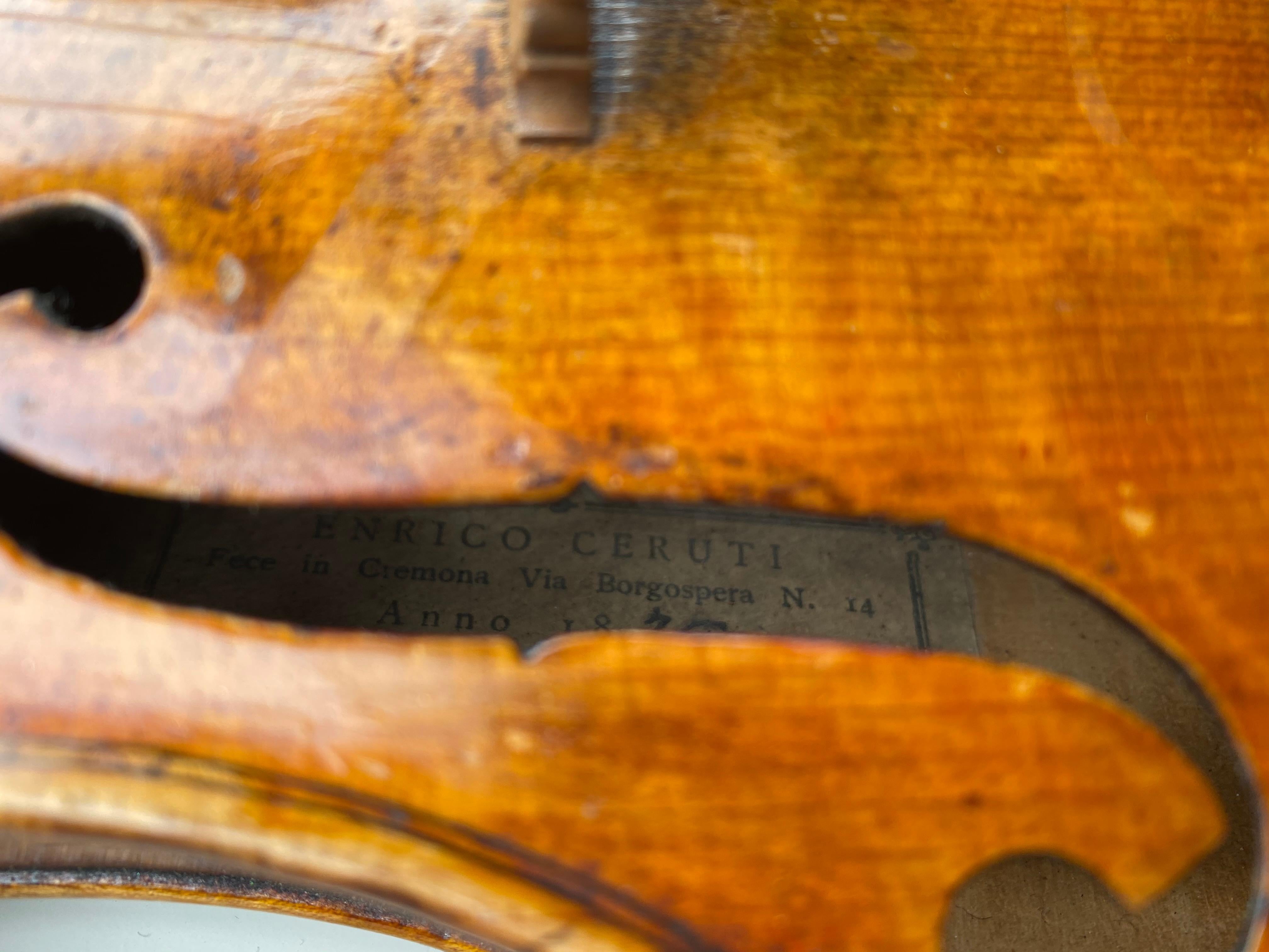 violin from cremona