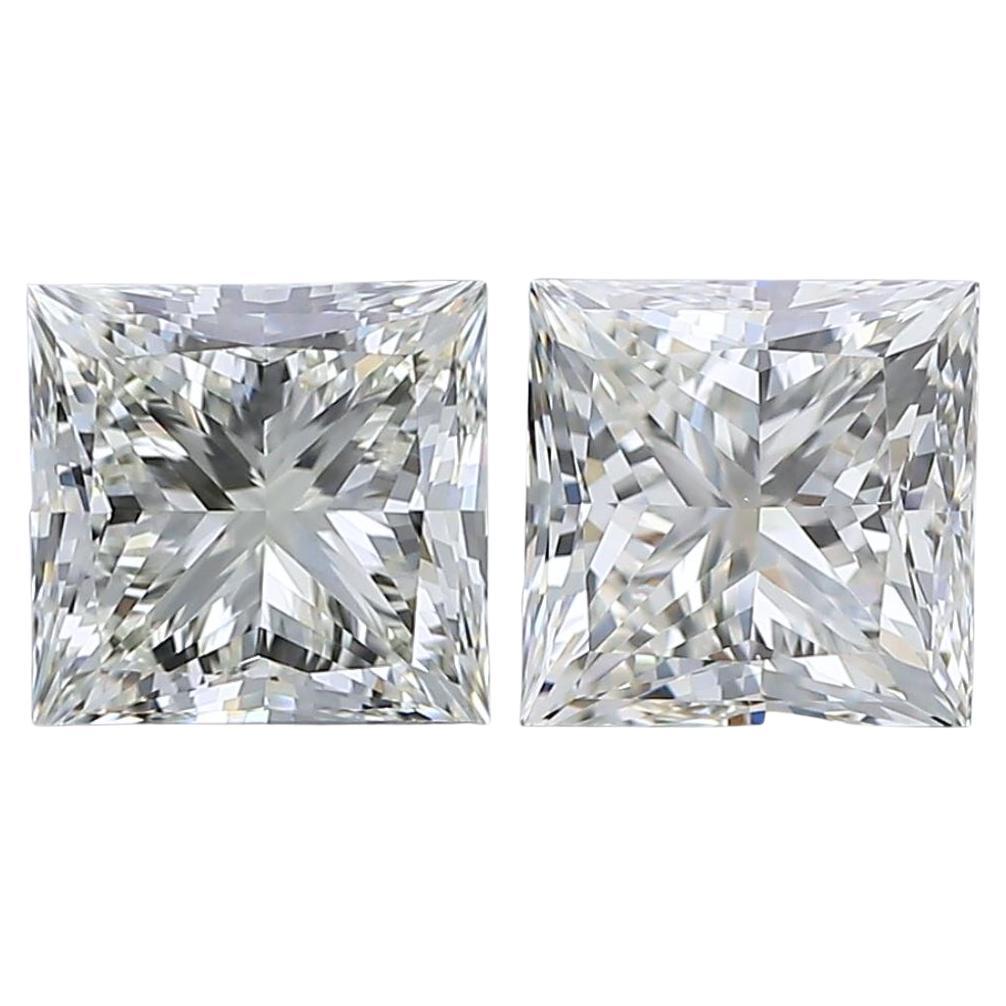 Exceptionnelle paire de diamants taille idéale de 2,00 carats, certifiés GIA en vente