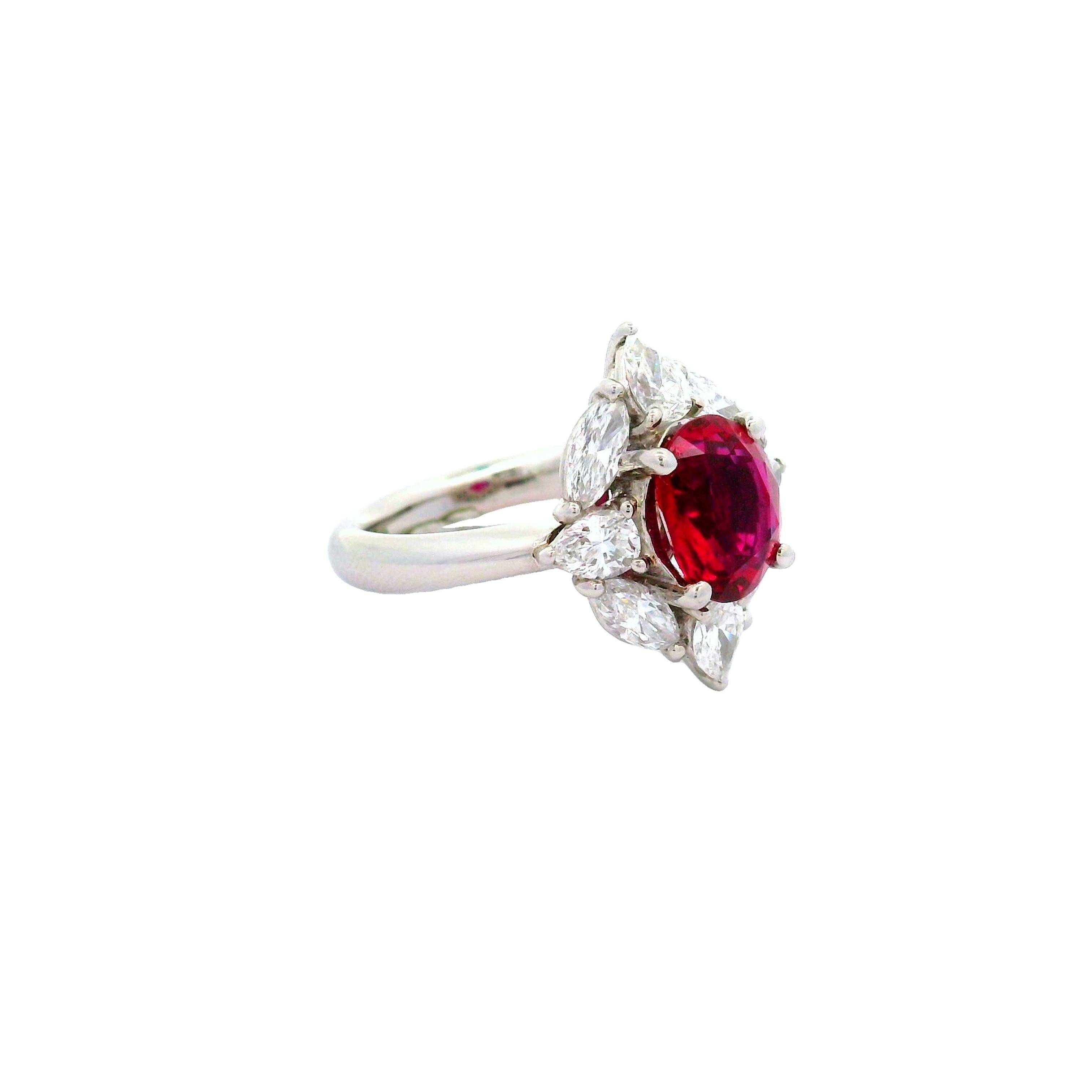 Oval Cut Exceptional 2.25 Carat Ruby Diamond Platinum Ring, GIA Certified For Sale