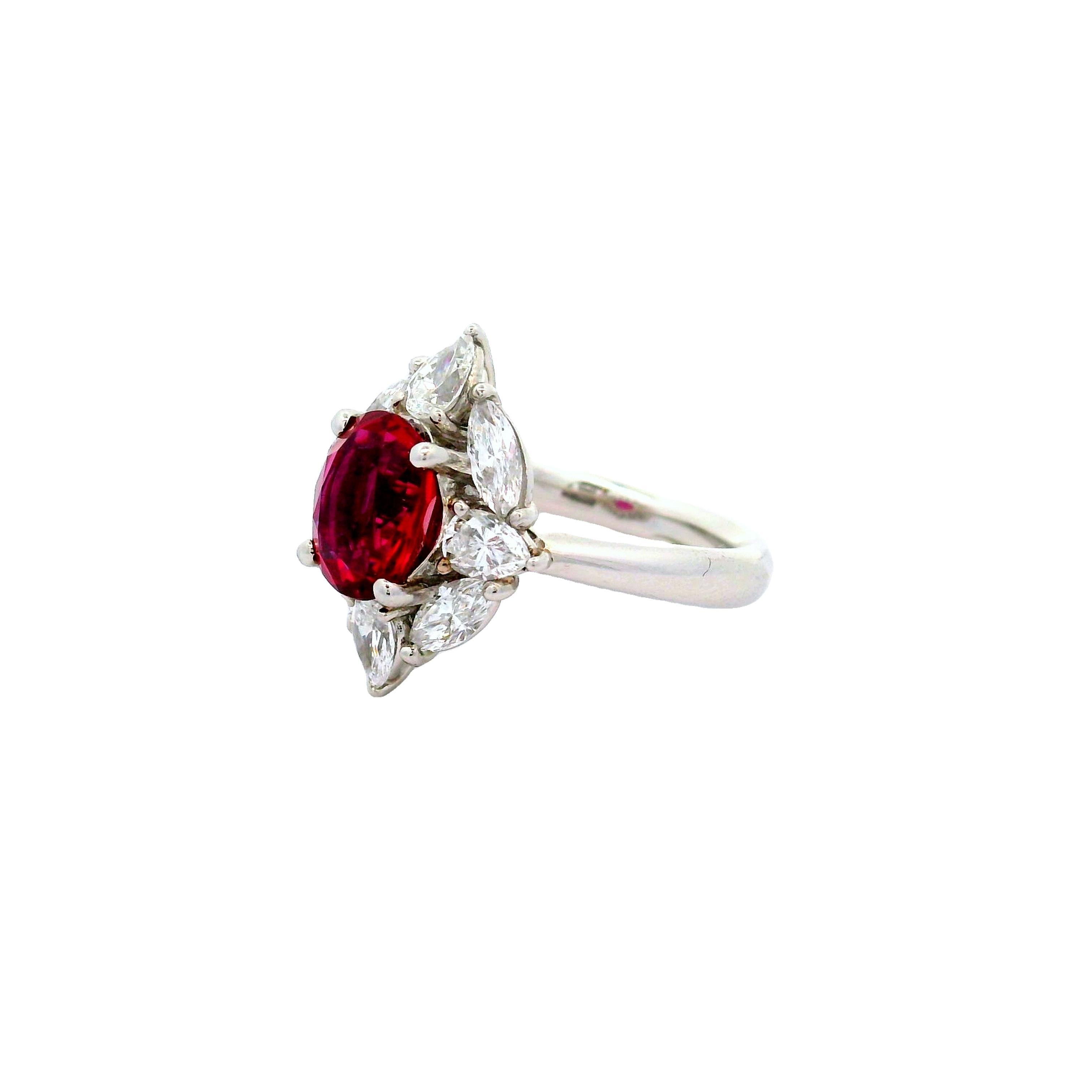 Exceptional 2.25 Carat Ruby Diamond Platinum Ring, GIA Certified In New Condition For Sale In Beverly Hills, CA