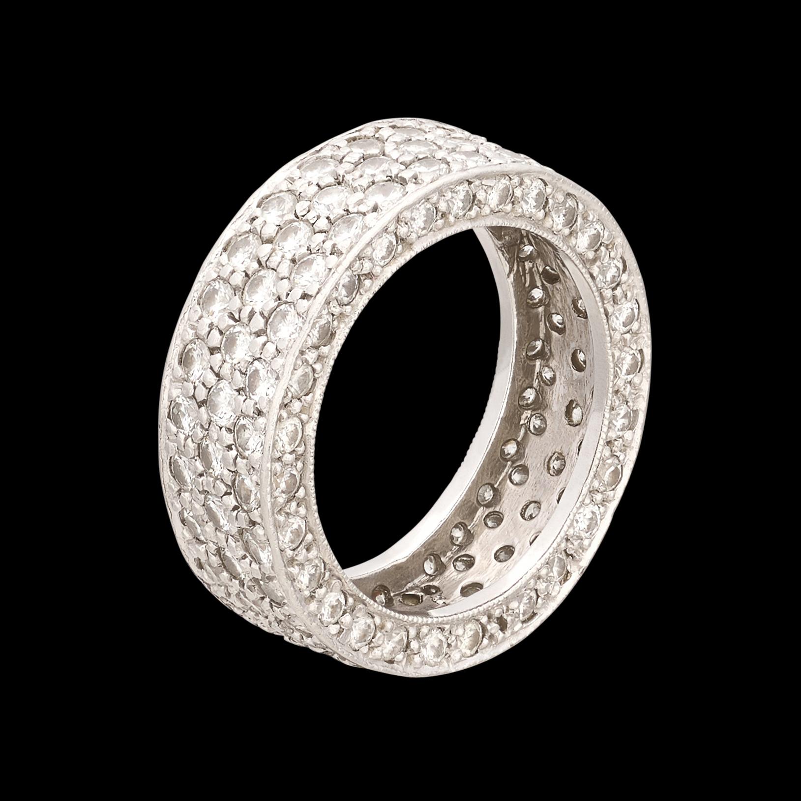 Exceptional 3-row Platinum Diamond Eternity Band For Sale 1