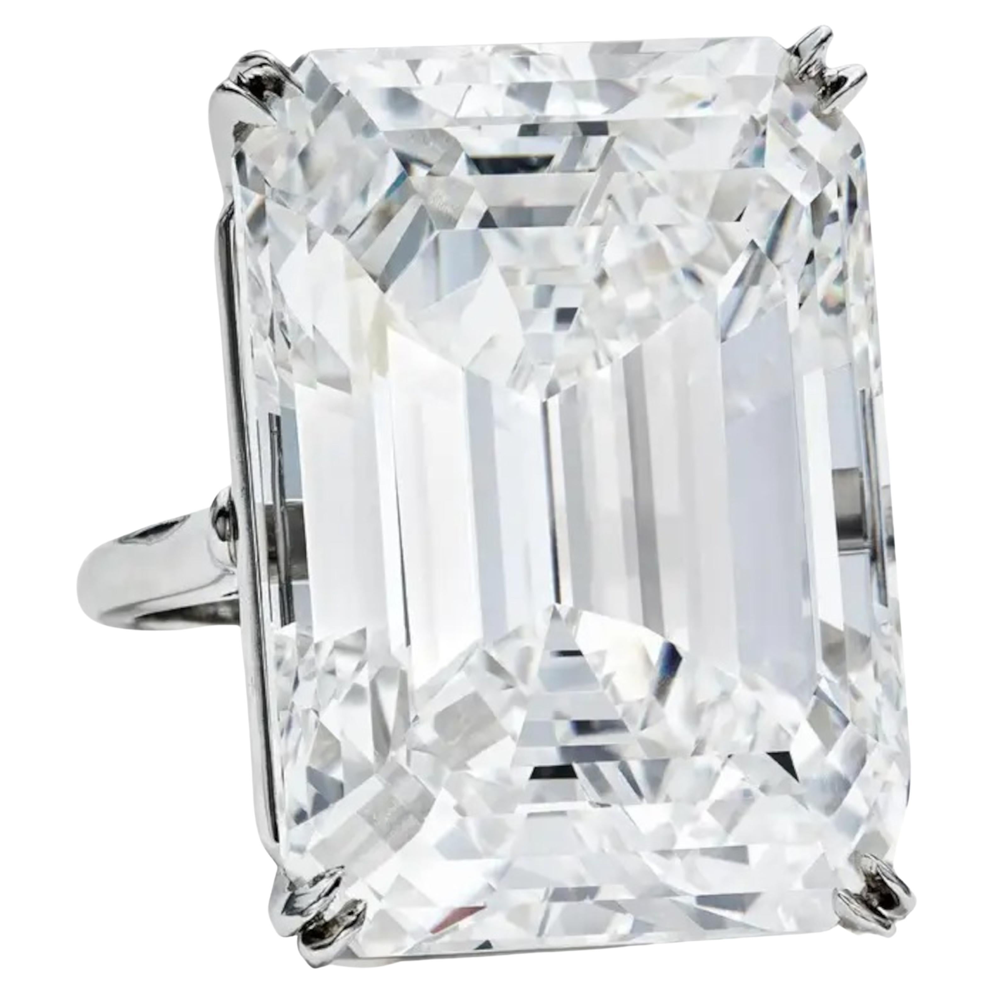 Exceptional 30 Carat Emerald Cut Diamond Ring TYPE IIA Golconda type