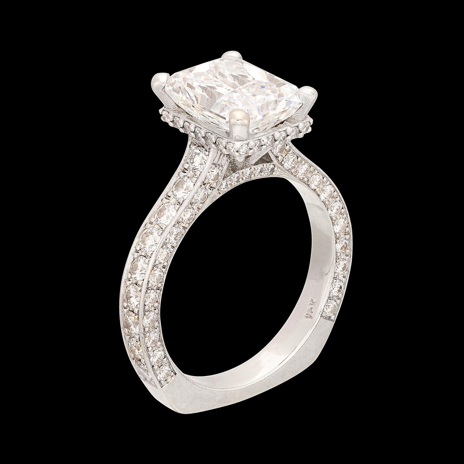 Women's Exceptional 3.01 Carat GIA Radiant Cut Diamond Ring