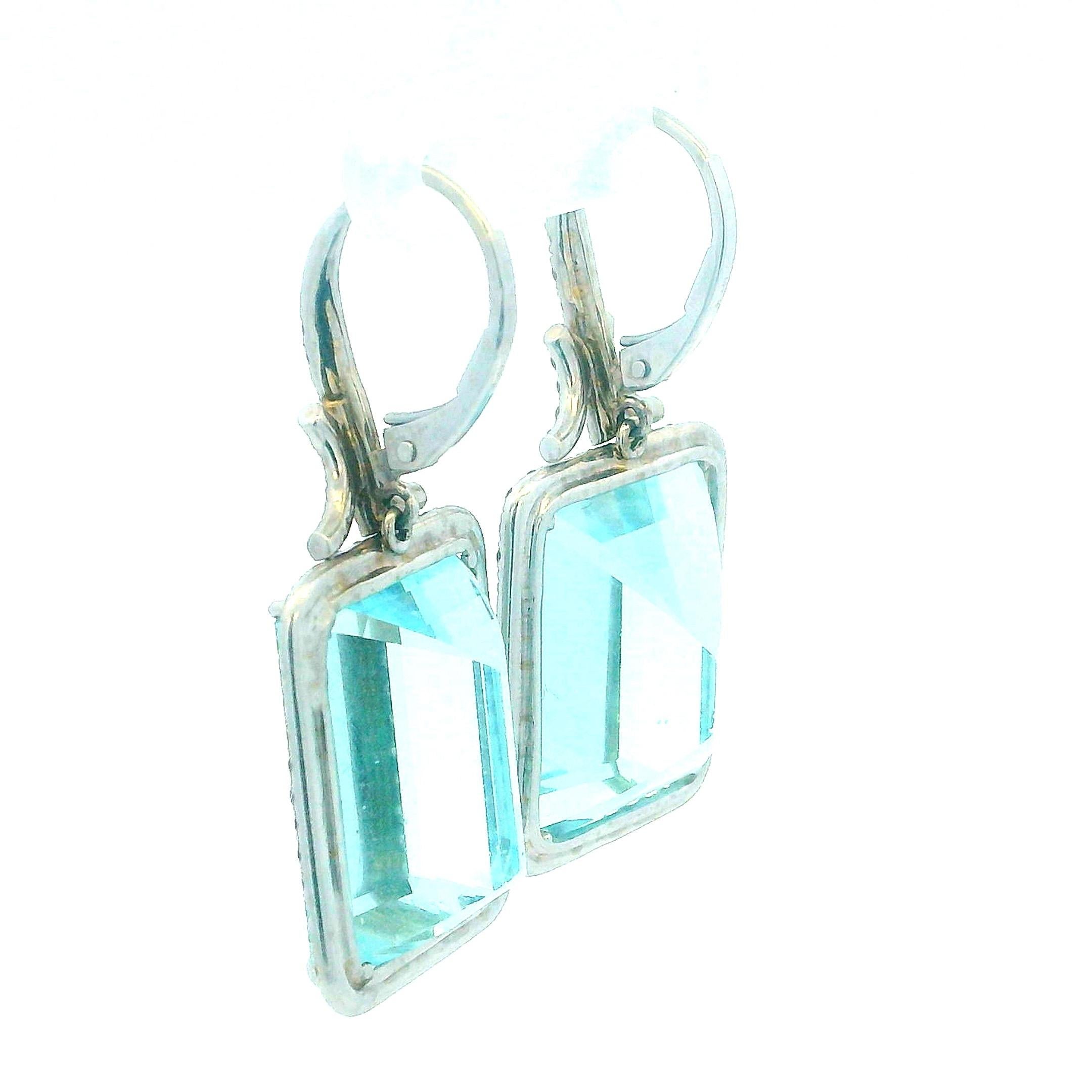Eccezionali orecchini a goccia con acquamarina e diamanti da 54 carati in oro bianco 14K in vendita 4