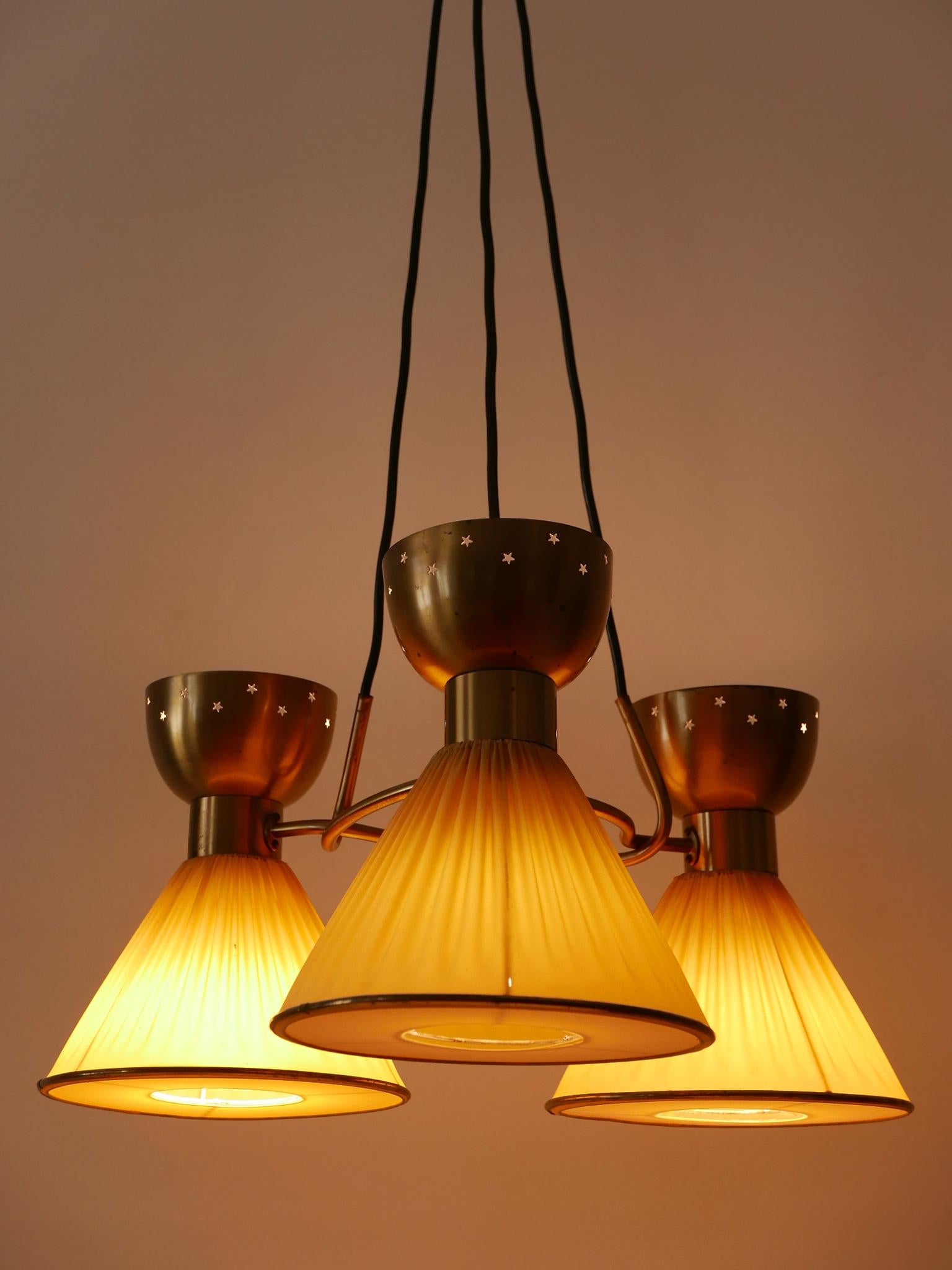 Tissu Exceptionnelle lampe à suspension ou lustre à 6 branches The Modernity Suède 1950s en vente