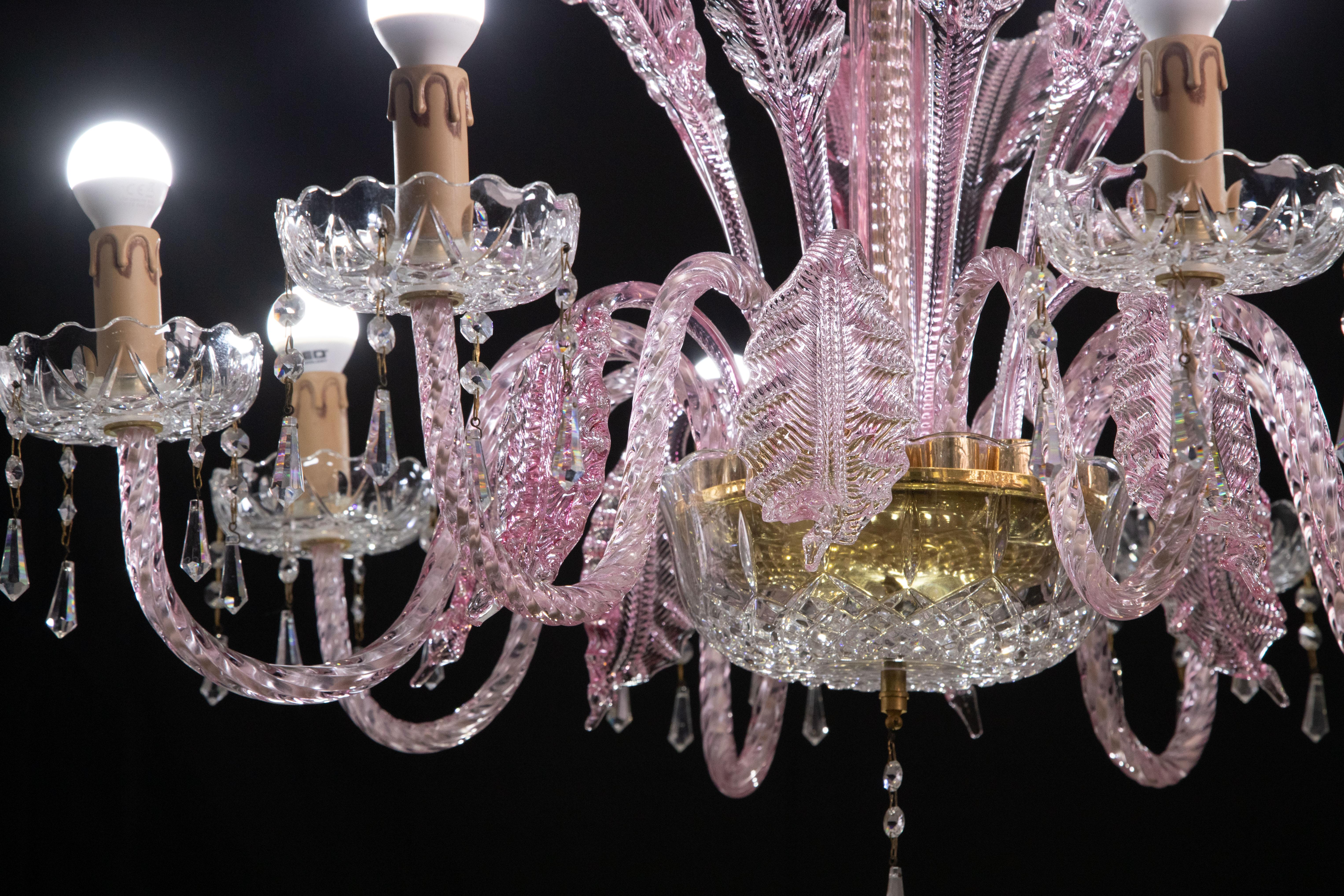 Late 20th Century Exceptional 8-Lights Chandelier in Pink Crystal and Murano Glass, 1970s