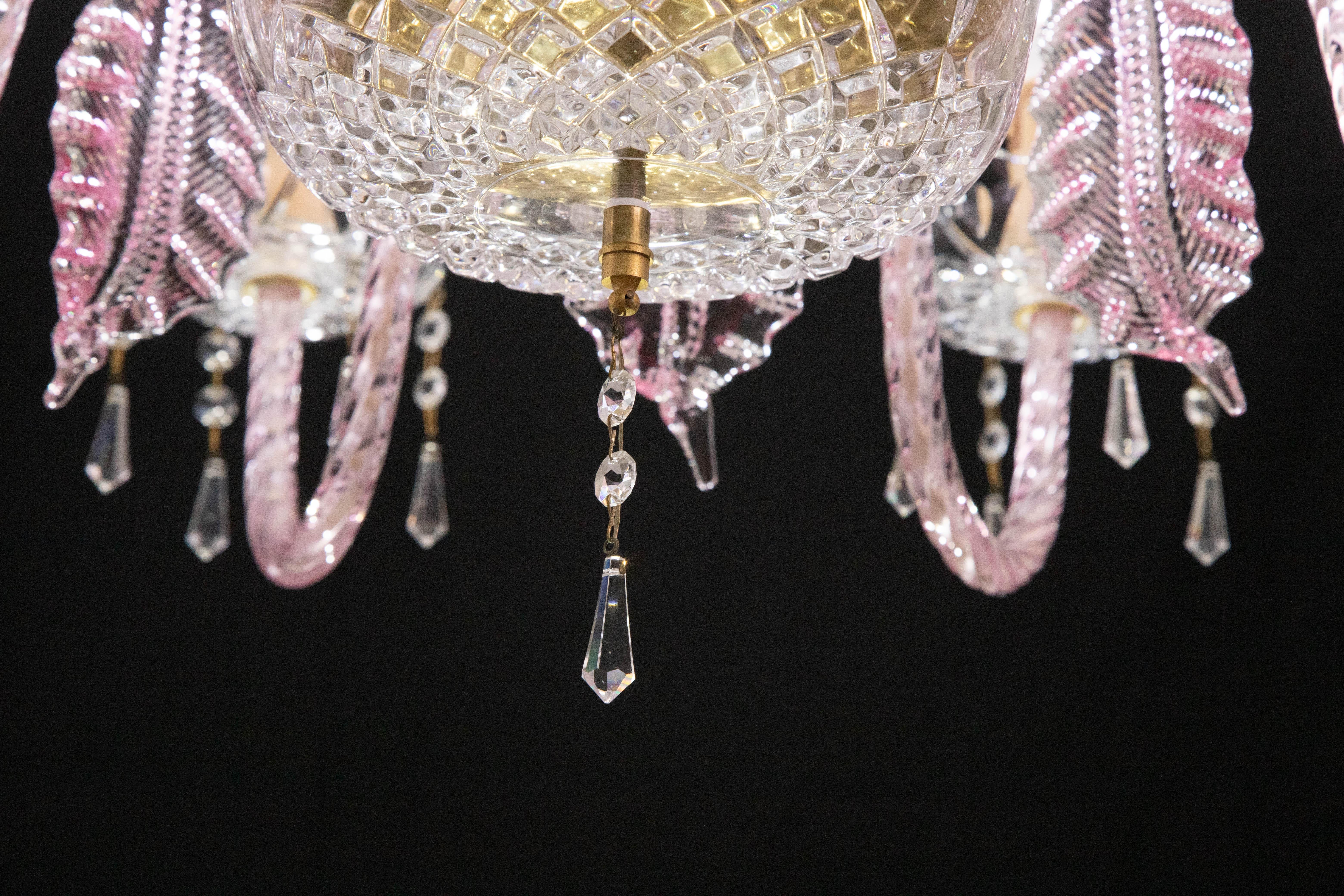 Exceptional 8-Lights Chandelier in Pink Crystal and Murano Glass, 1970s 4