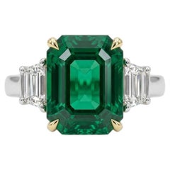 EXCEPTIONAL AGL Certified 6.25 Carat Muzo Colombian VIVID GREEN Emerald Ring