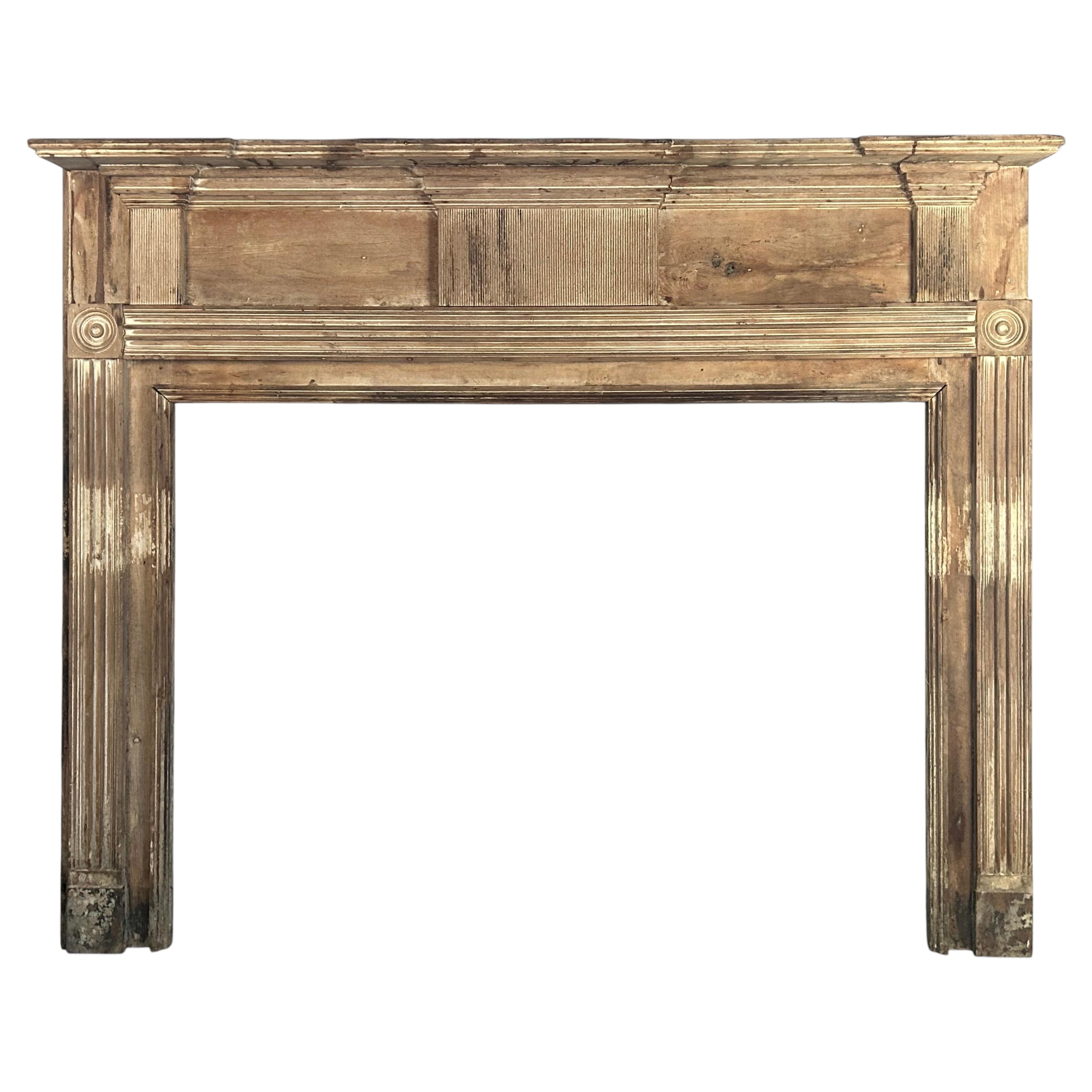 Exceptional American Federal Fireplace Mantel