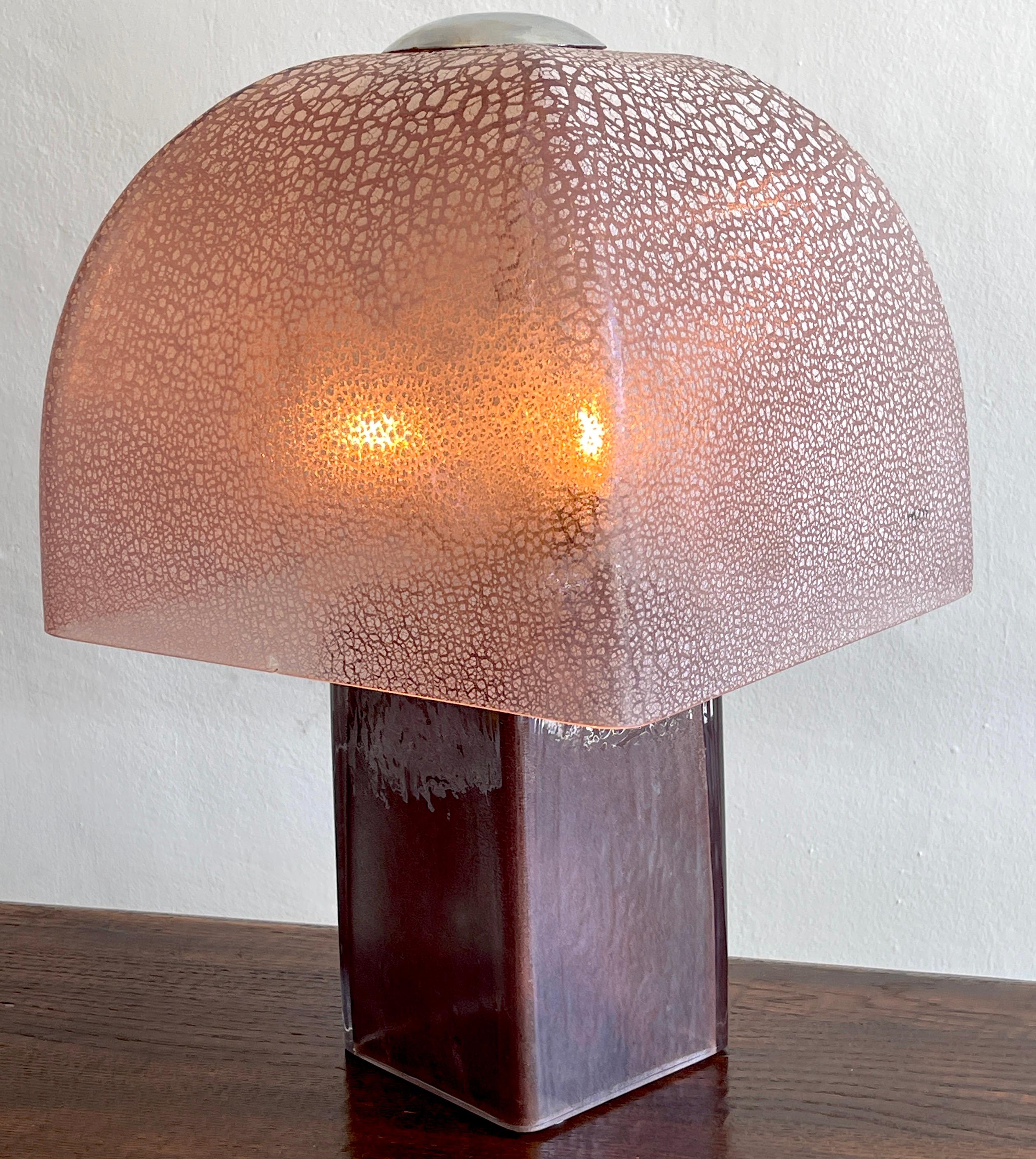 Exceptional Amethyst Murano 'Mushroom' Lamp by,  Barbini In Good Condition In West Palm Beach, FL