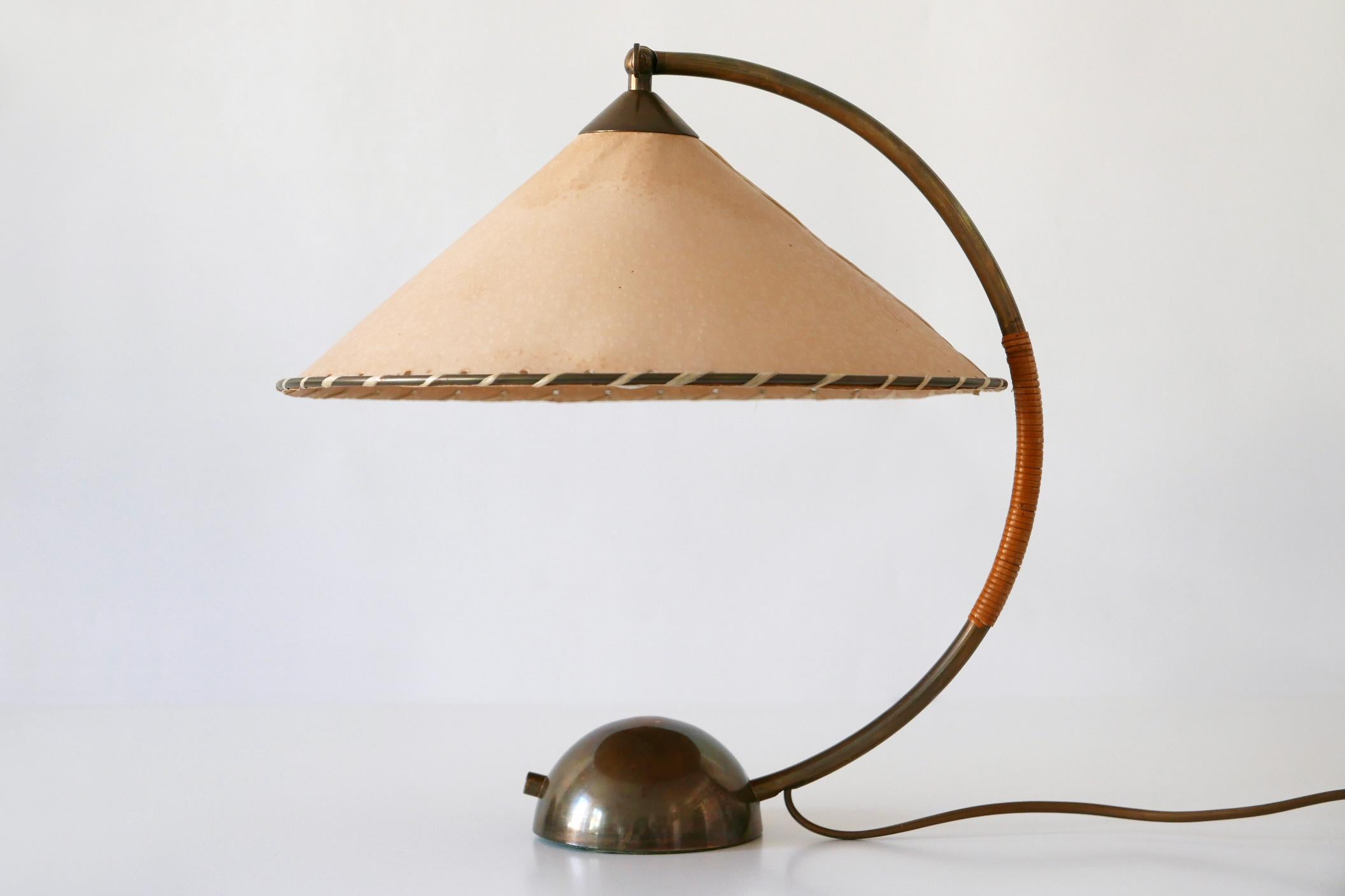 Exceptional and Large Mid-Century Modern Table Lamp by Pitt Müller 1950s Germany In Good Condition In Munich, DE