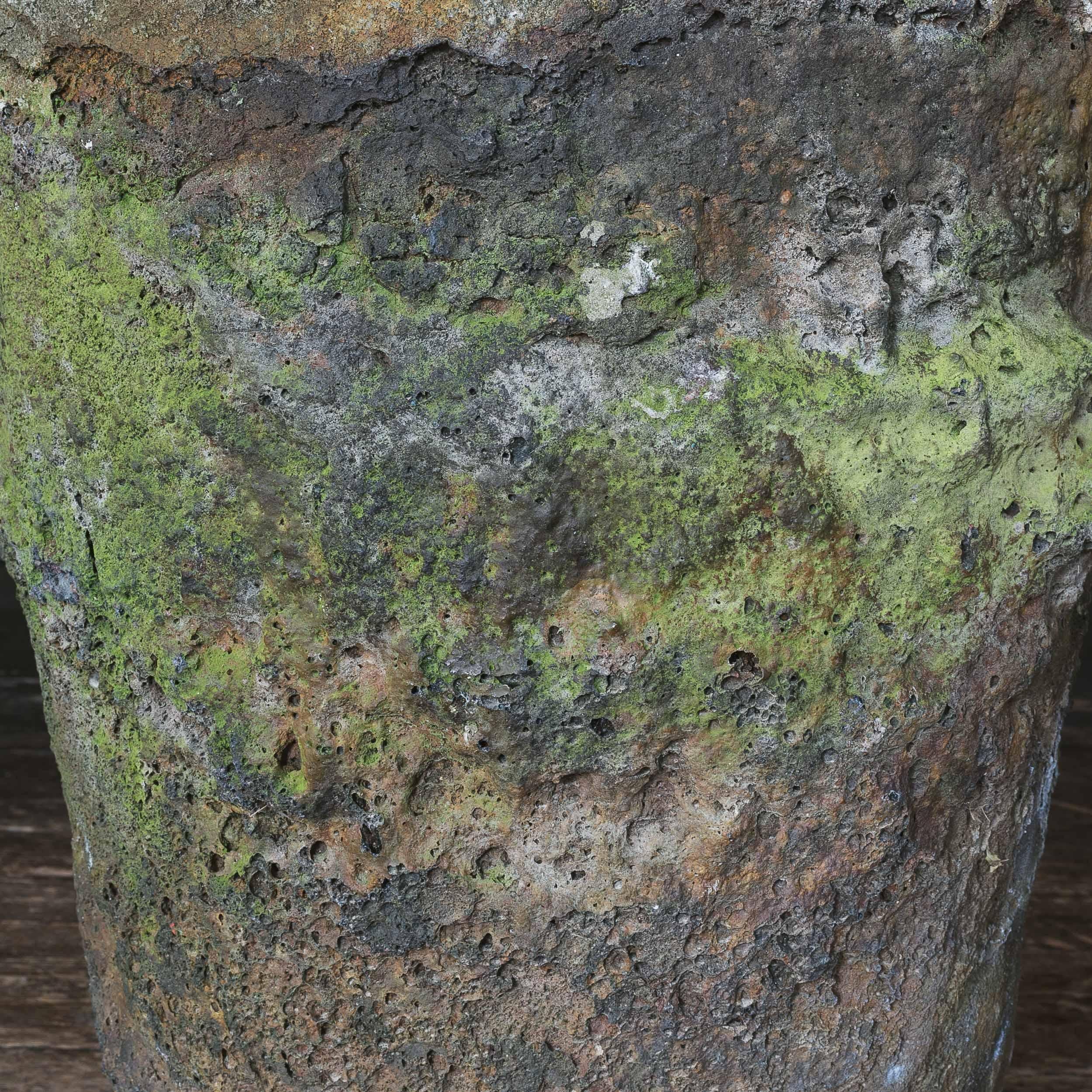Exceptional and Large Pair of Foundry Crucible Planters or Jardiniere For Sale 4