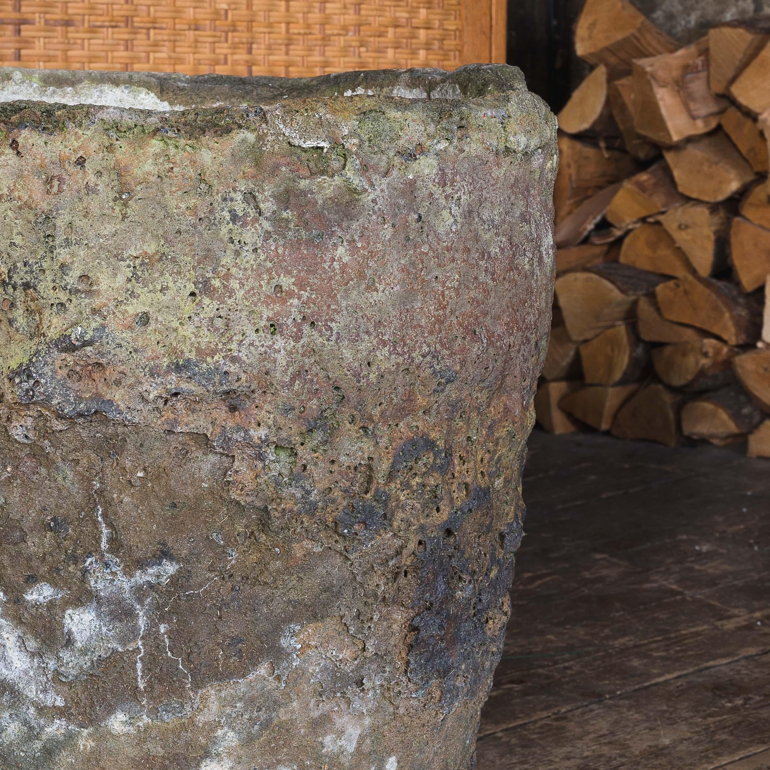 Exceptional and Large Pair of Foundry Crucible Planters or Jardiniere For Sale 5