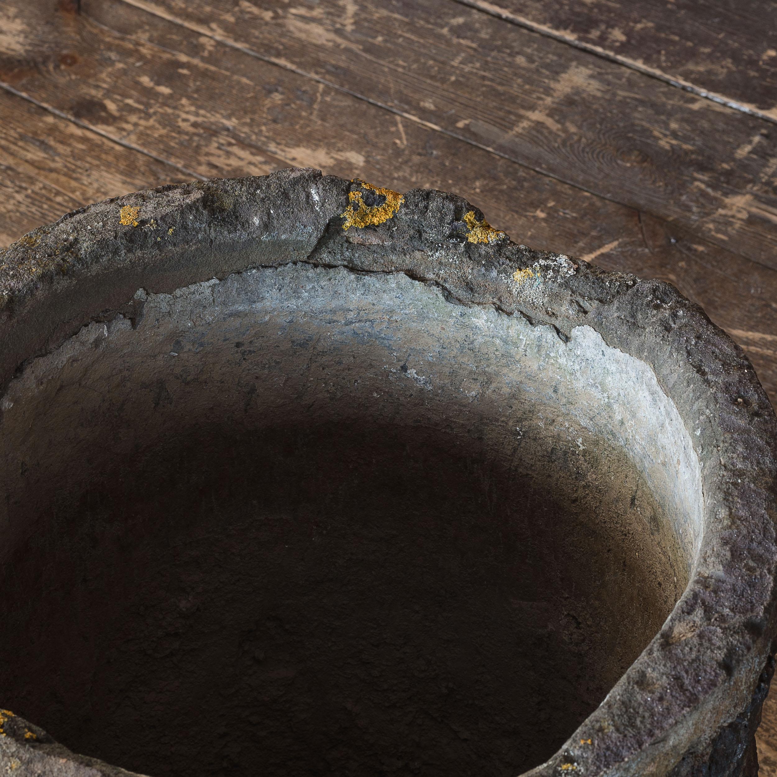 Exceptional and Large Pair of Foundry Crucible Planters or Jardiniere For Sale 10