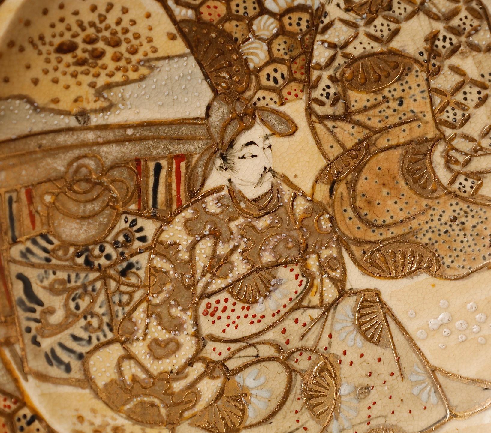 Exceptional and rare set of Satsuma porcelain plates Nobles motive, Meiji period For Sale 5