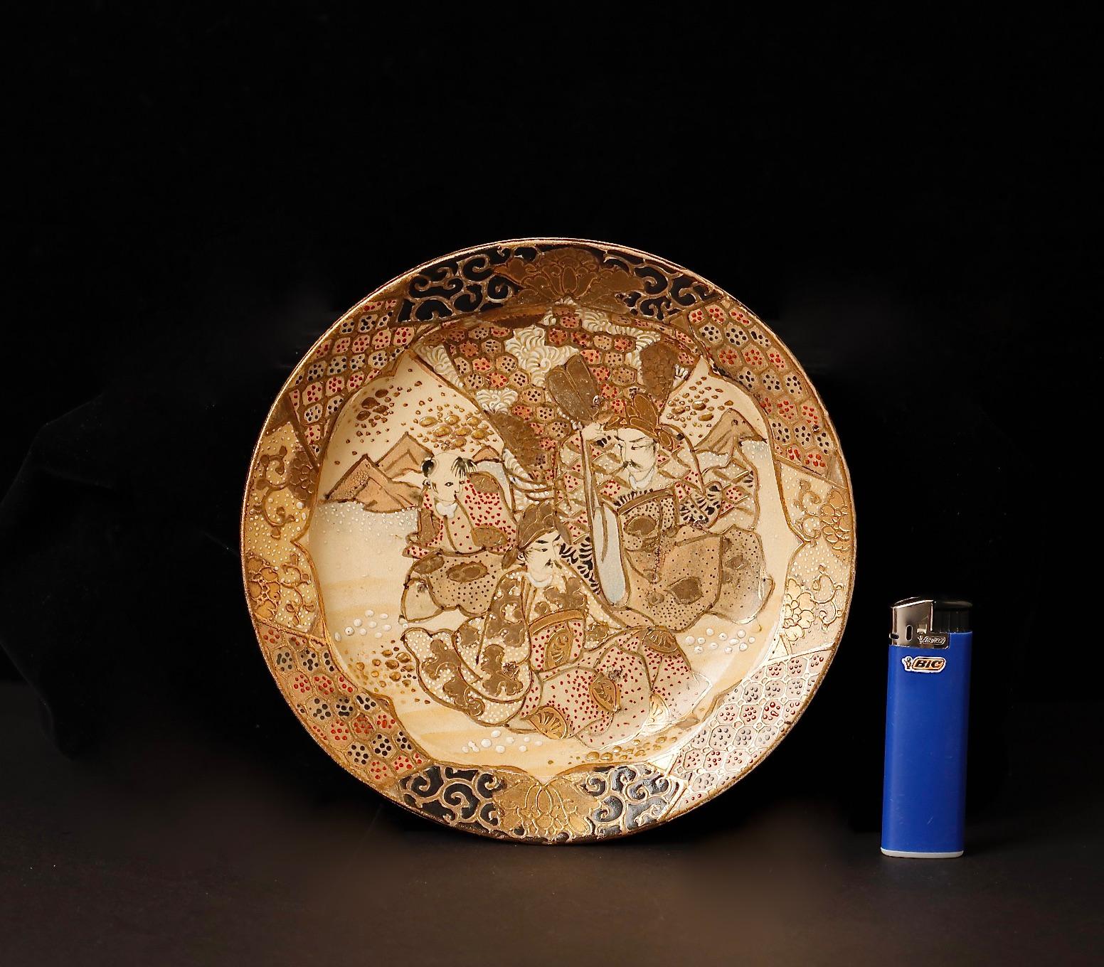 Japanese Exceptional and rare set of Satsuma porcelain plates Nobles motive, Meiji period For Sale