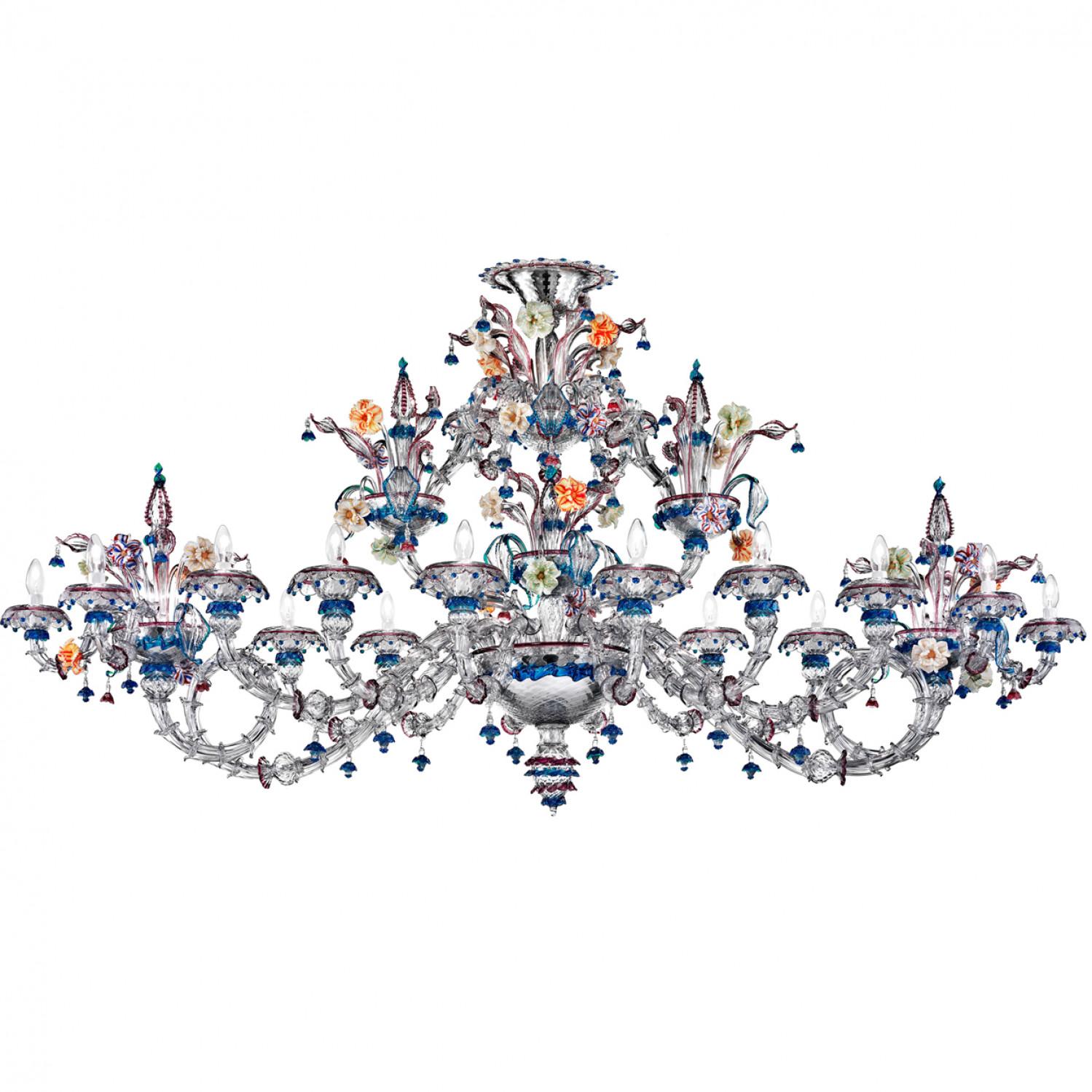 Exceptional and Rich Chandelier, Murano, Italy For Sale 10