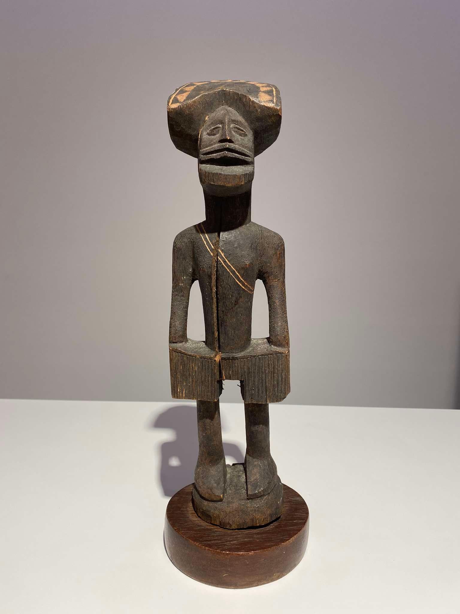 Exceptional Anthropomorphic Statue Tshokwe Chokwe Tribe Congo 19th Angola For Sale 5