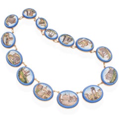 Exceptionnel collier ancien monté en or jaune 18 carats avec micro-mosaïque romaine