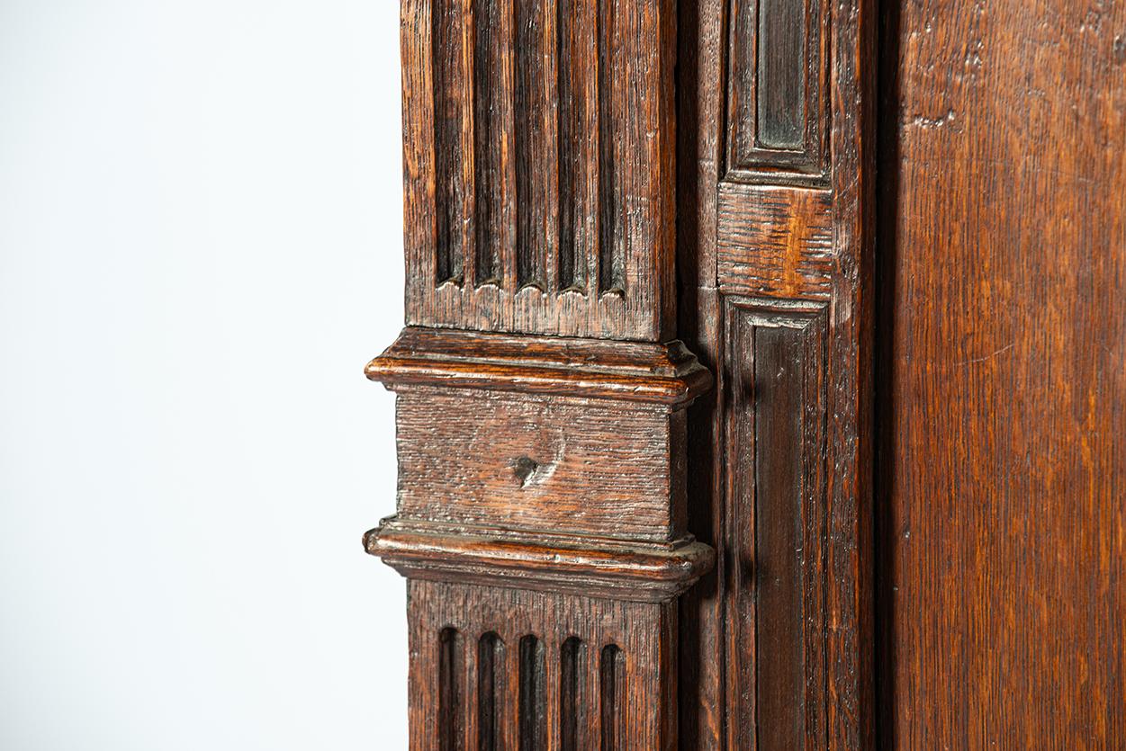 Exceptionnel Cabinet à Portail en chêne ancien 18ème siècle Renaissance hollandaise de l'âge d'or en vente 6