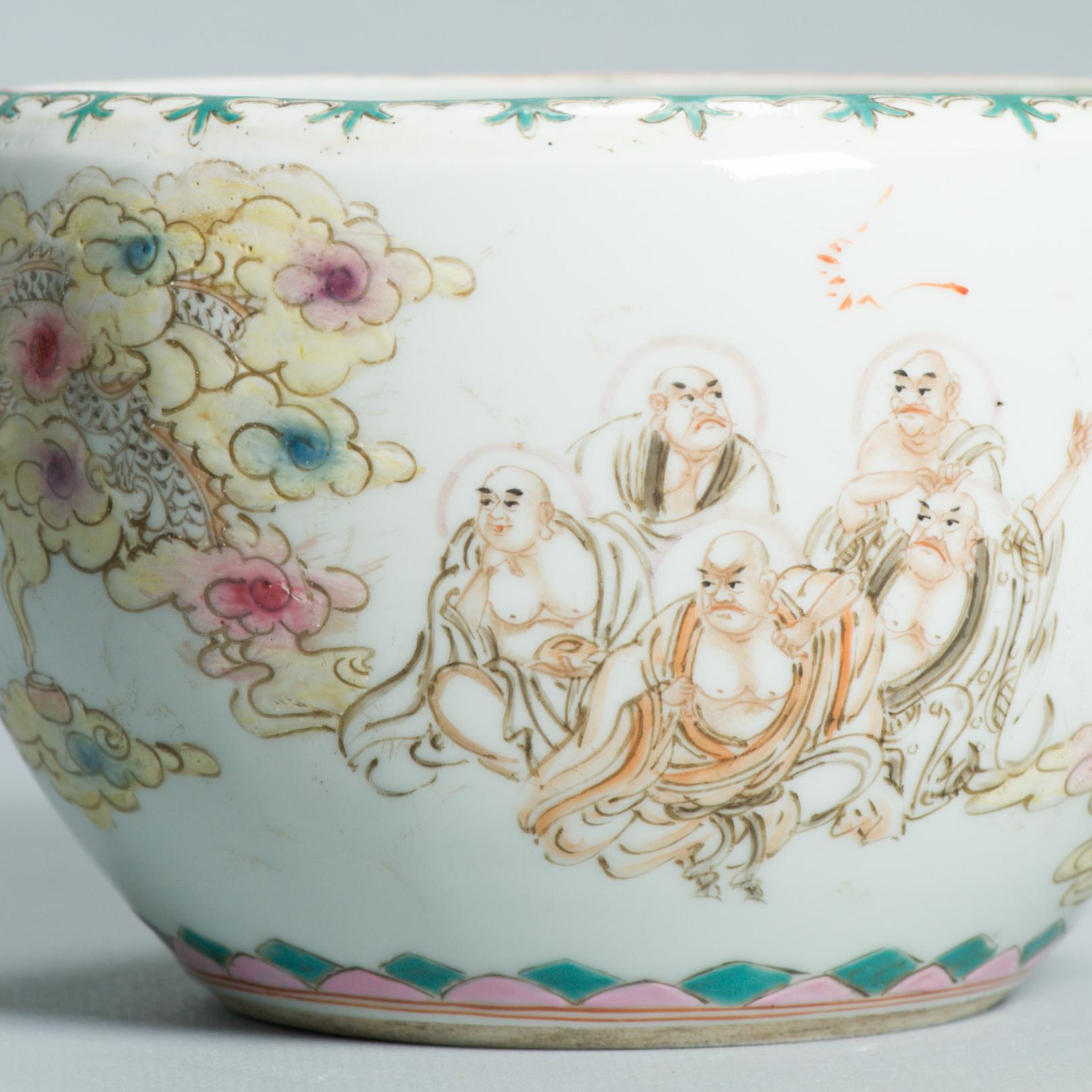 Exceptional Antique 19/20th c Cachepot Chinese Porcelain with Kutani figures For Sale 7
