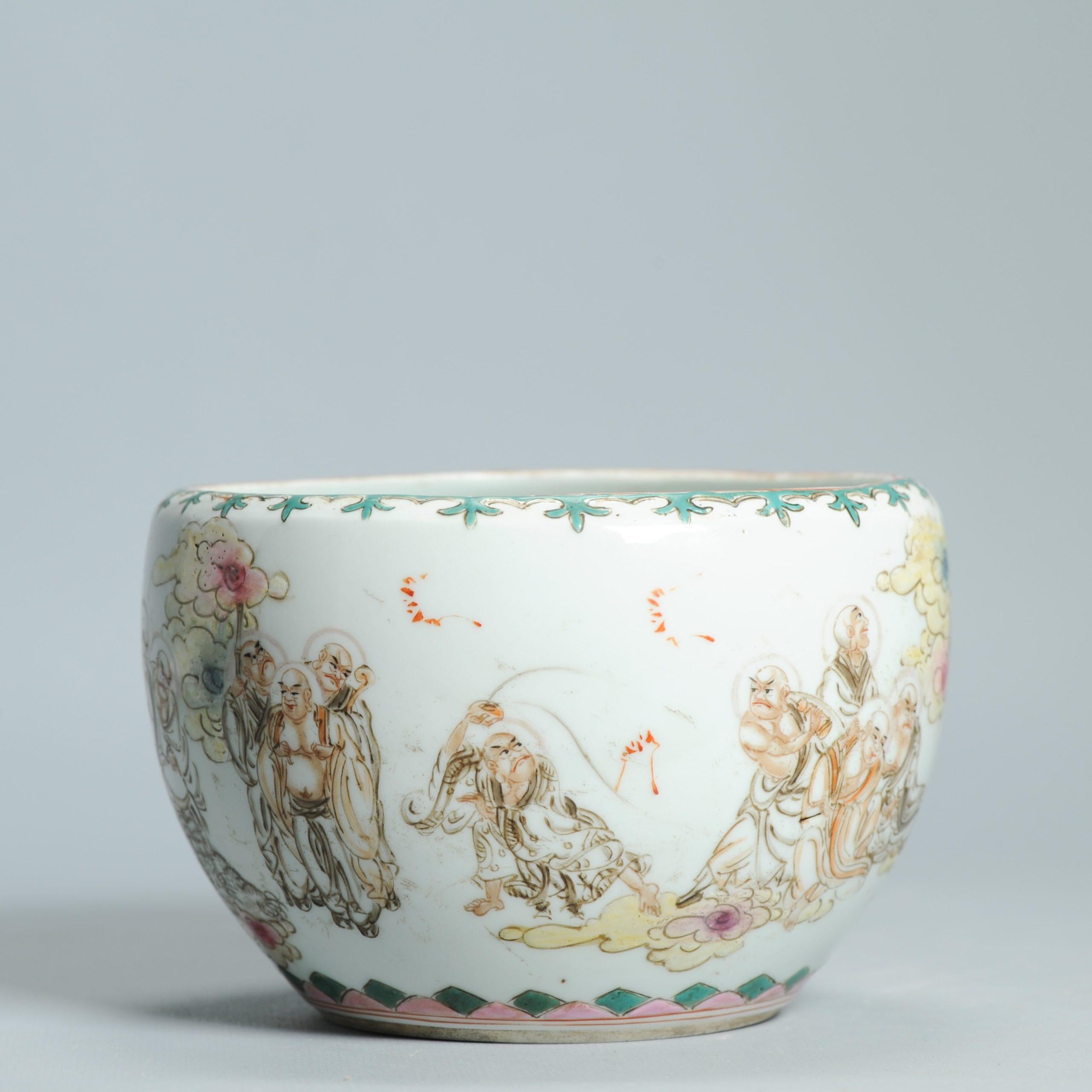 Exceptional Antique 19/20th c Cachepot Chinese Porcelain with Kutani figures For Sale 2