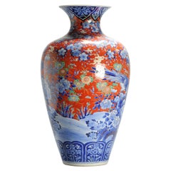 Exceptional Antique 19th c Japanese Porcelain Vase with Birds and Flowers. Red
