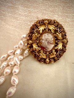 Exceptionnel bracelet camée ancien du 19e siècle en or et perles