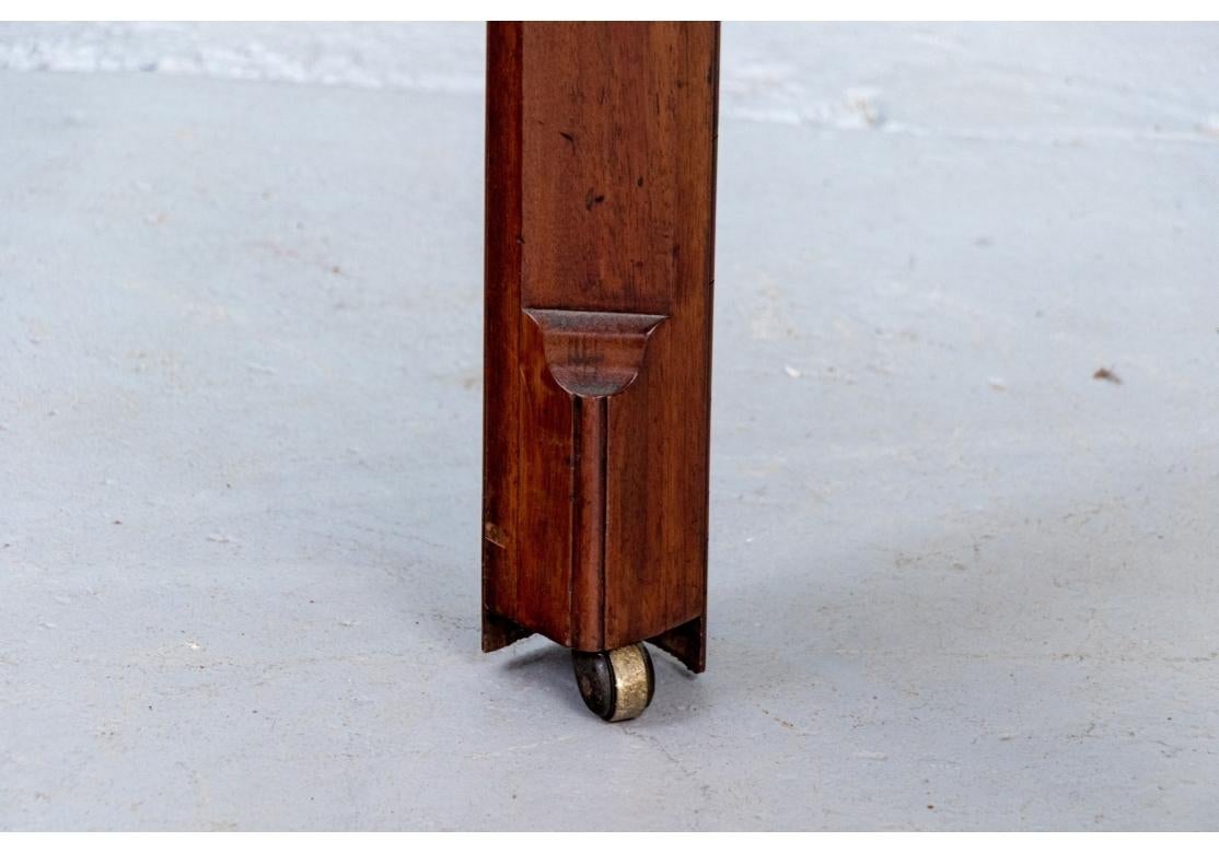 Außergewöhnliche Antike Anglo-Chinesische Padouk Holz Metamorphic Architekten Tabelle (19. Jahrhundert) im Angebot