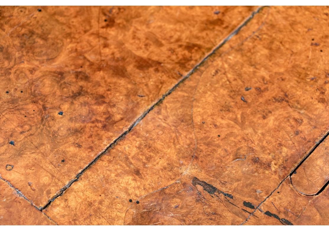 Außergewöhnliche Antike Anglo-Chinesische Padouk Holz Metamorphic Architekten Tabelle im Angebot 2